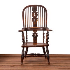 English Broad Arm Windsor Chair