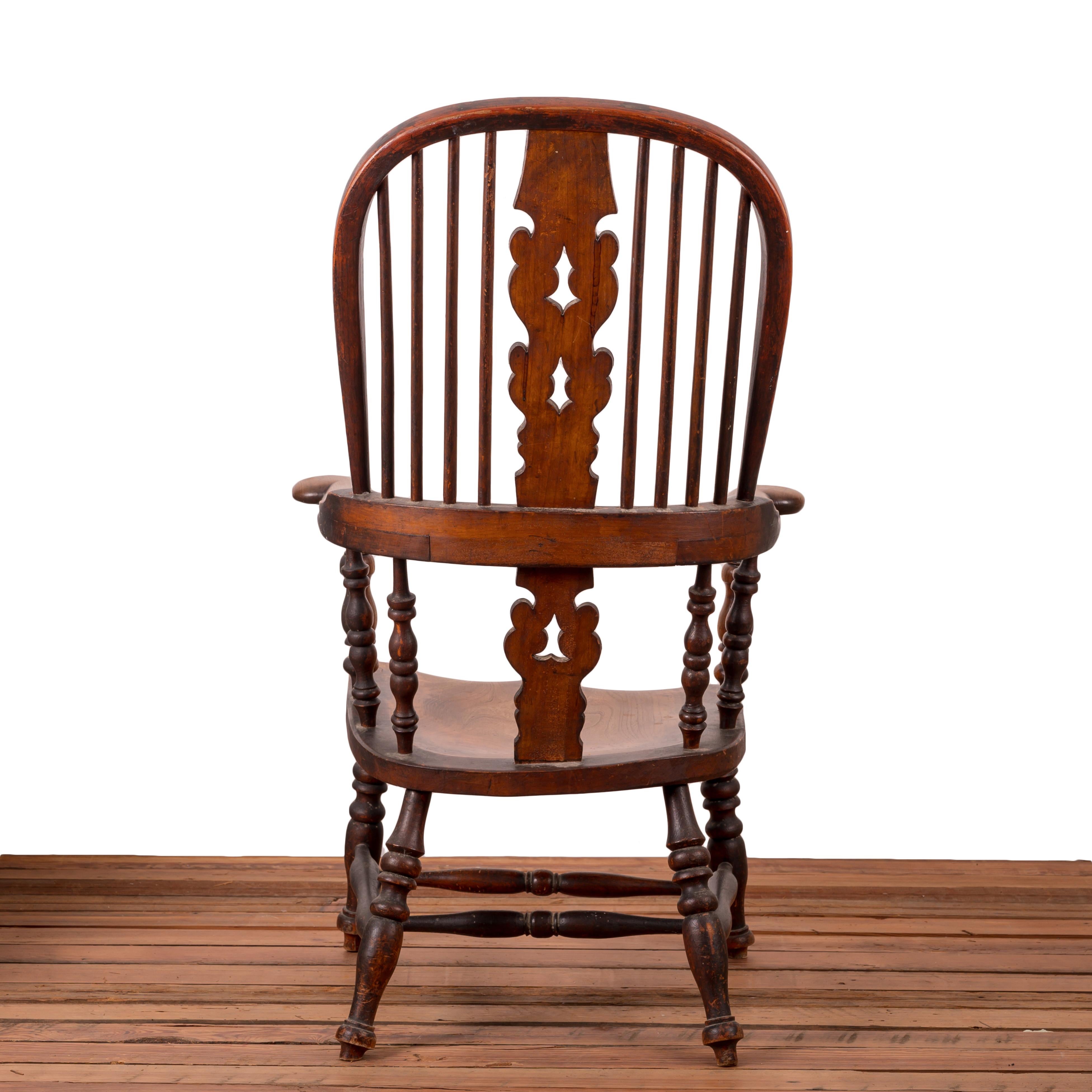 Wood English Broad Arm Windsor Chair For Sale