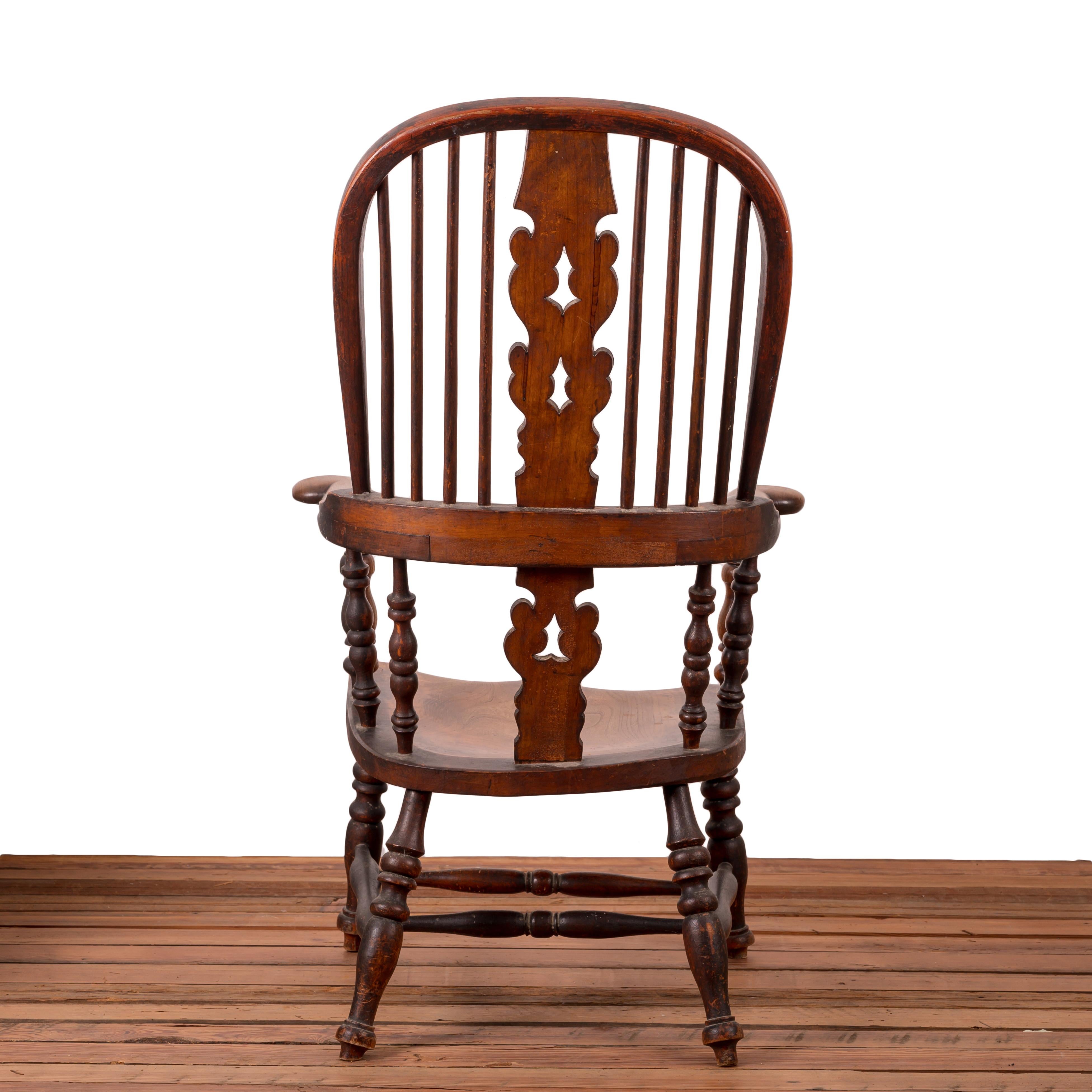 Wood English Broad Arm Windsor Chair For Sale