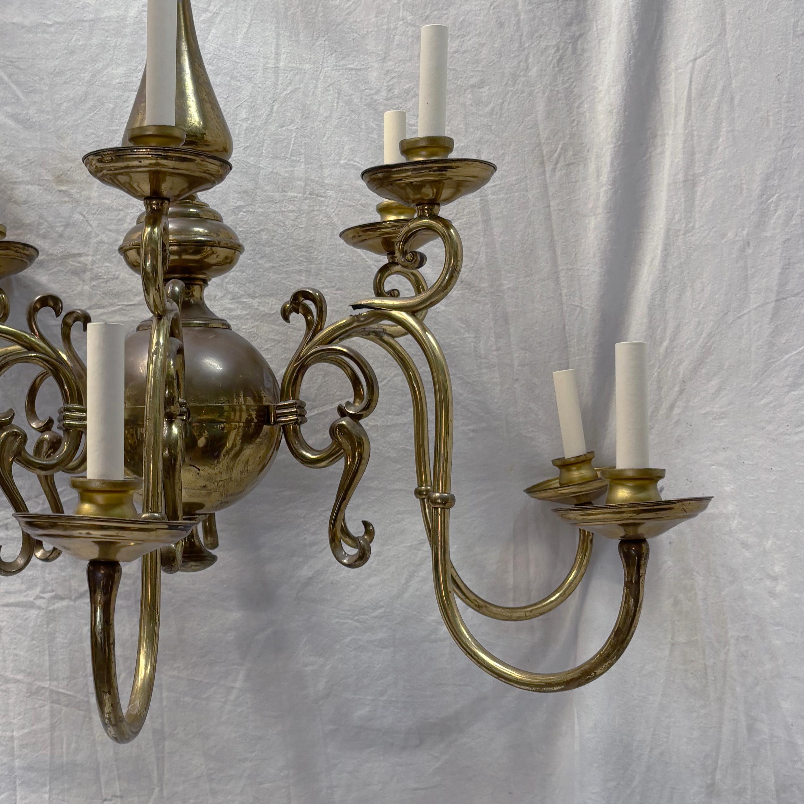 Début du 20ème siècle Lustre en bronze anglais en vente