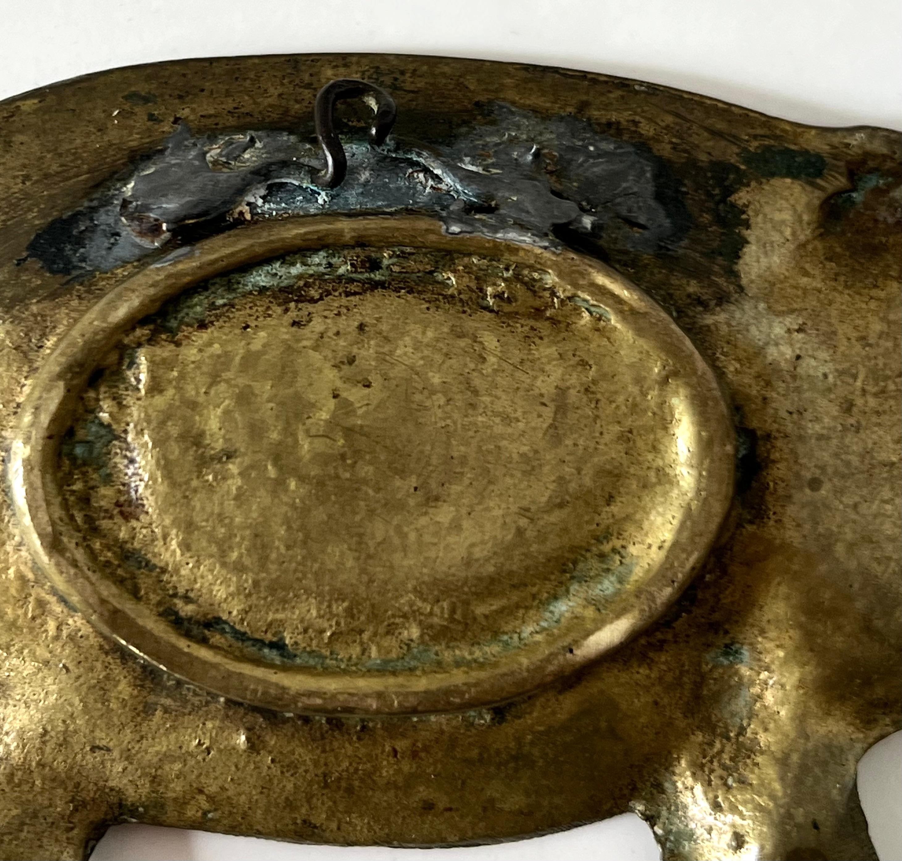 Piatto in bronzo inglese a forma di maiale in vendita 1