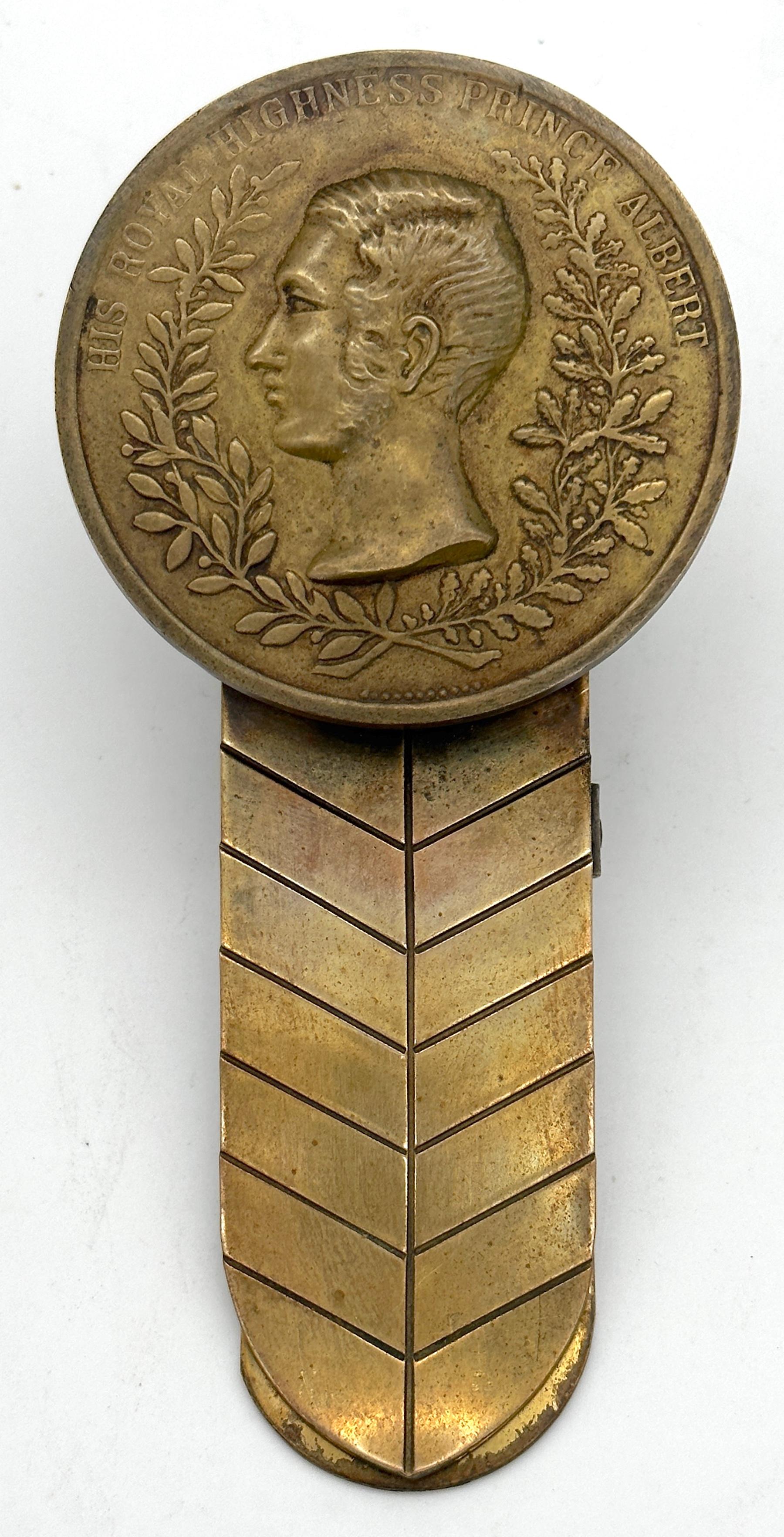 English Bronze 'His Royal Highness Prince Albert' Commemorative Desk Clip
England, early 20th century

A distinguished English bronze 'His Royal Highness Prince Albert' Commemorative Desk Clip dating back to the early 20th century. The