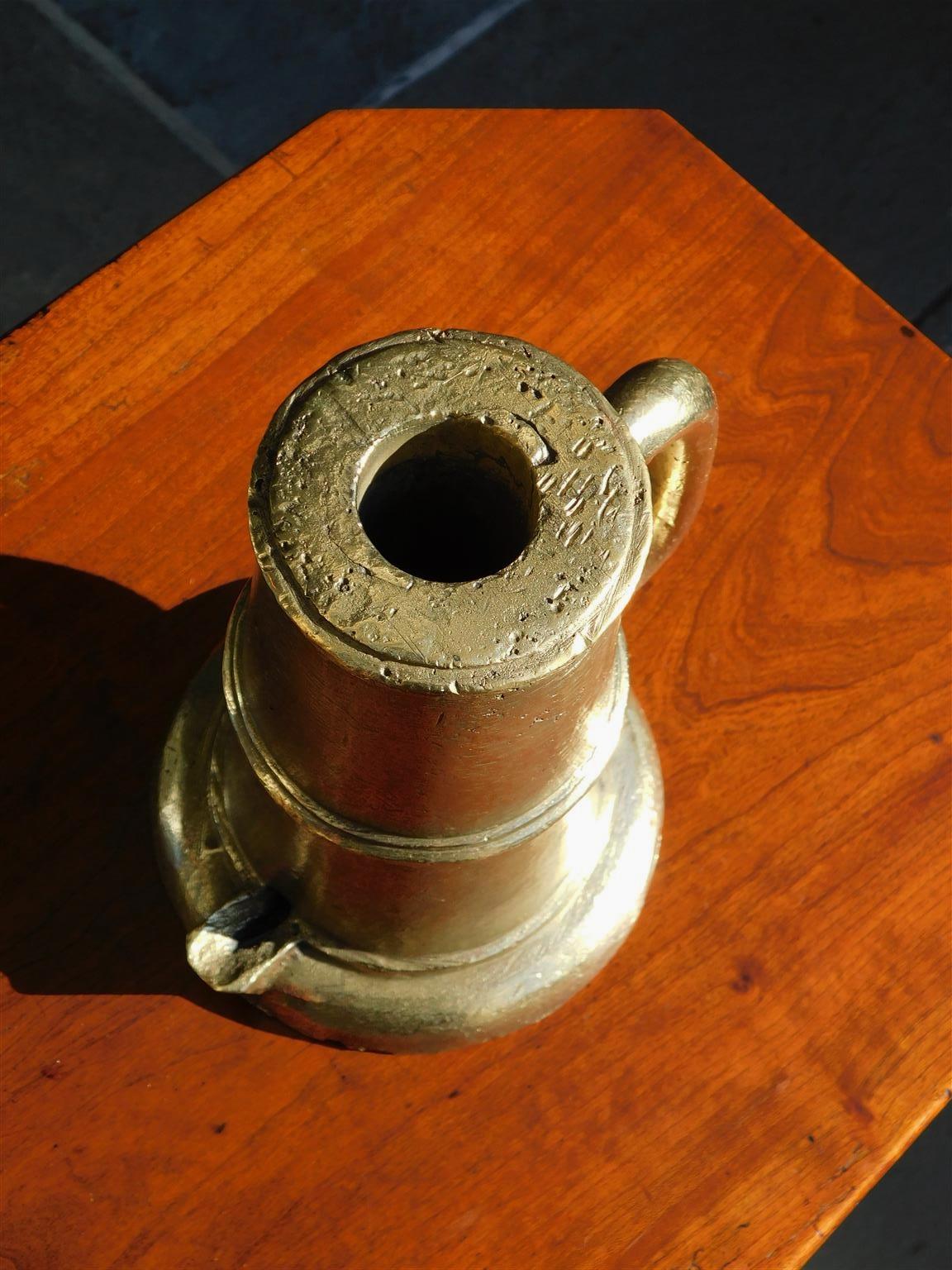George III English Bronze Thunder Mug Signal Cannon with Original Side Handle, circa 1770 For Sale