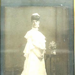 English Brown Crocodile Picture Frame