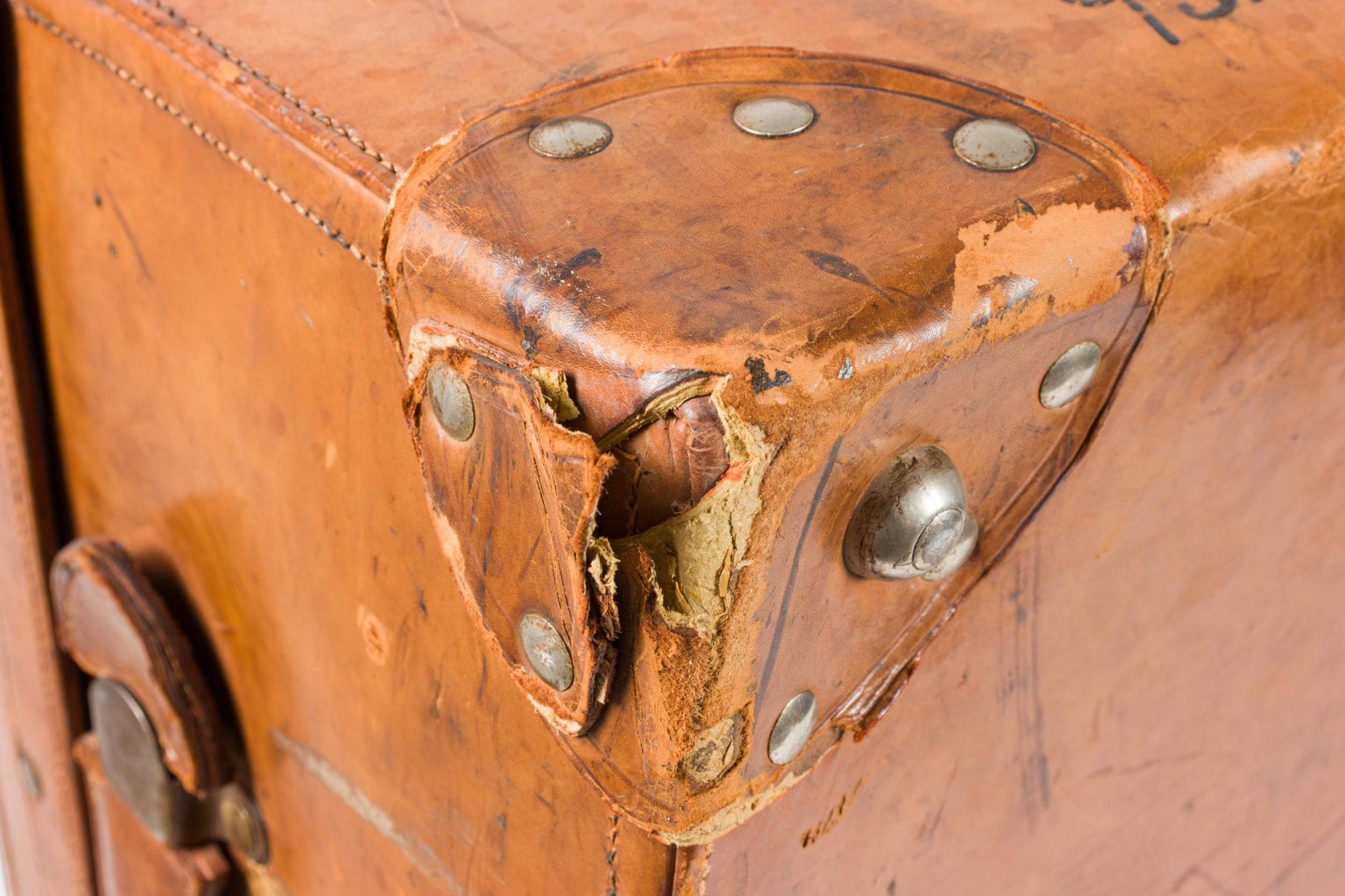 English Brown Leather Valise For Sale 3