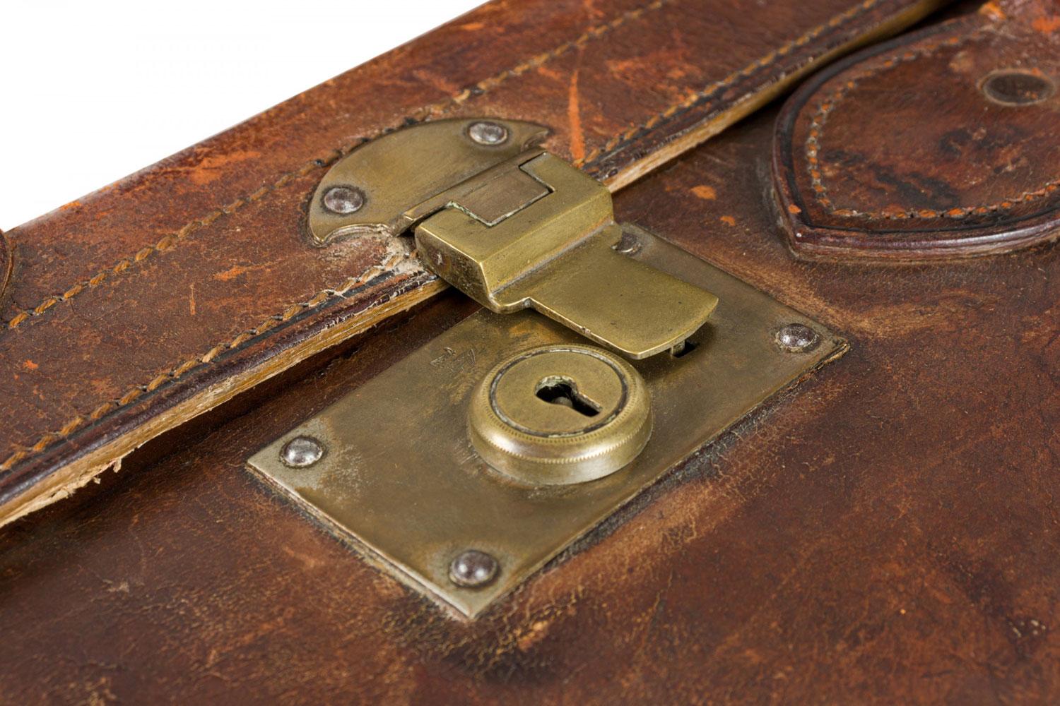 Englisch Brown Leder Valise im Angebot 7