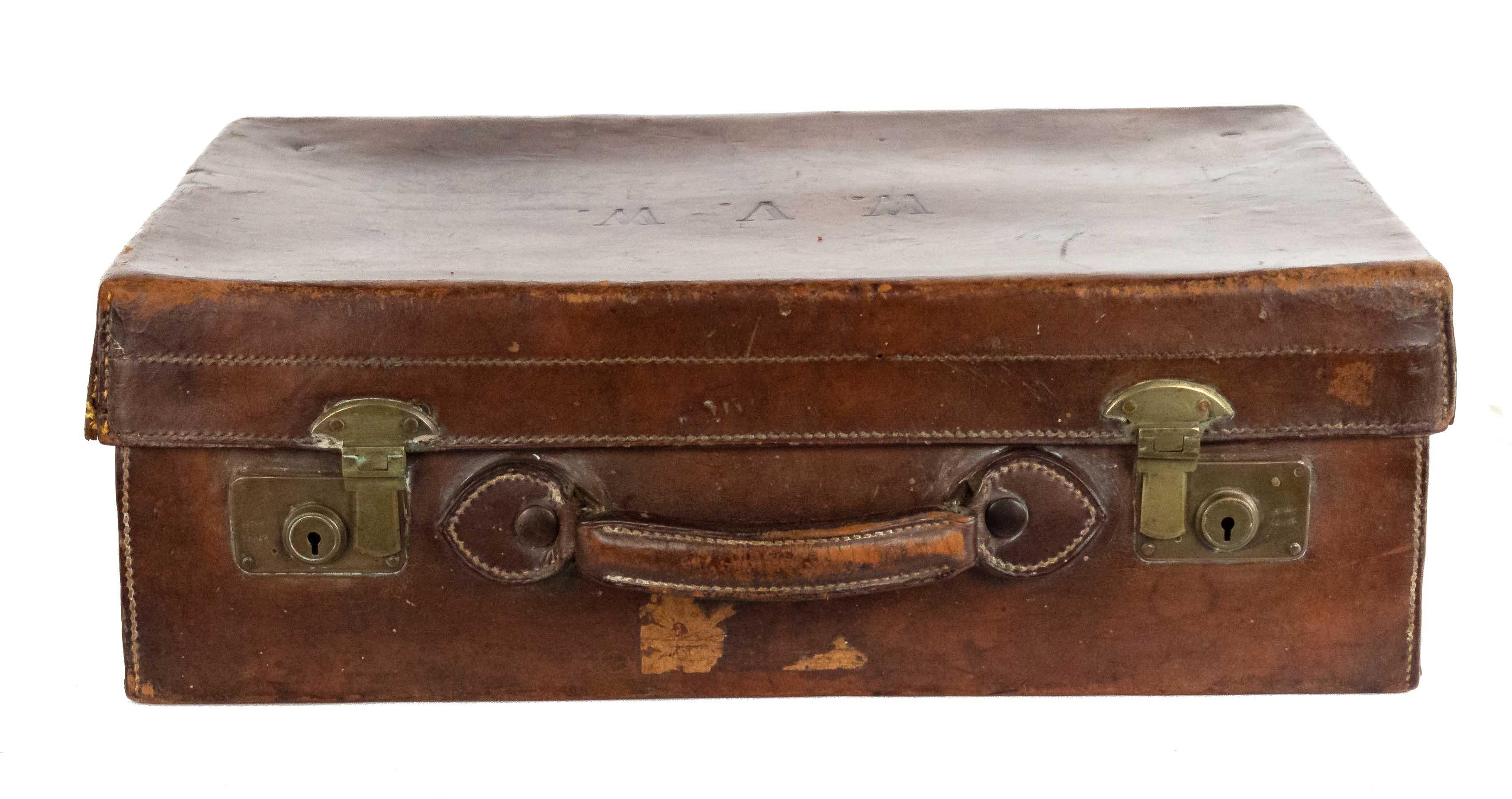 English brown leather valise