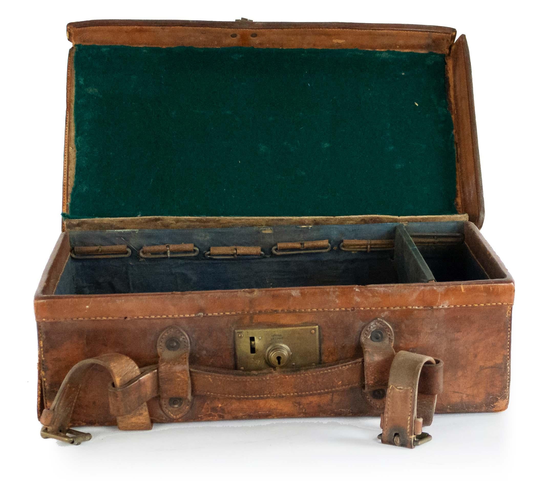 British Colonial English Brown Leather Valise For Sale