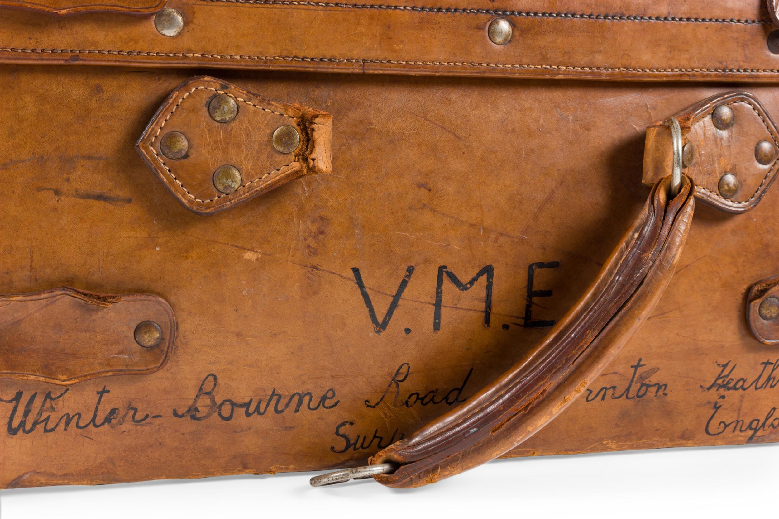 Hand-Crafted English Brown Leather Valise For Sale