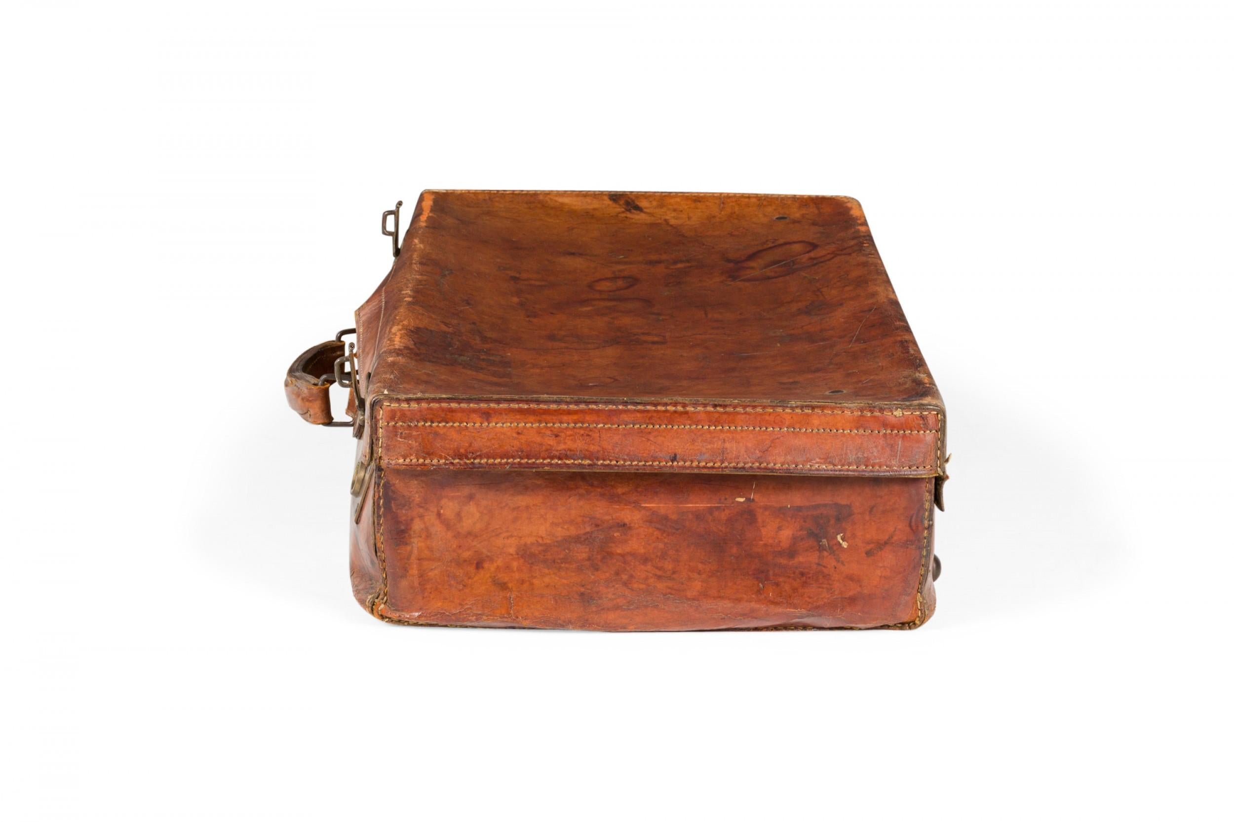 Hand-Crafted English Brown Leather Valise For Sale