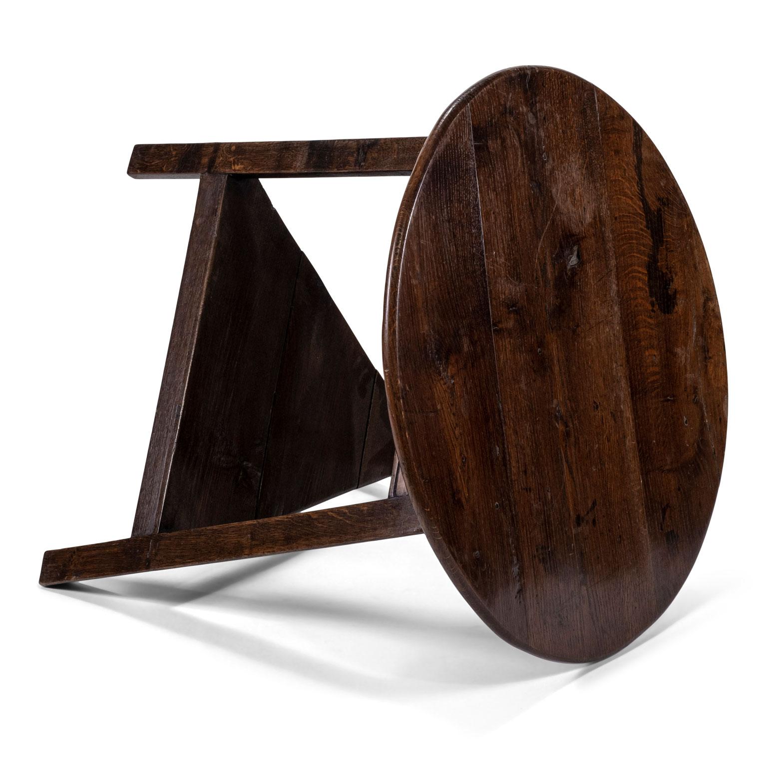 Hand-Carved Early 19th Century English Brown Oak Cricket Table
