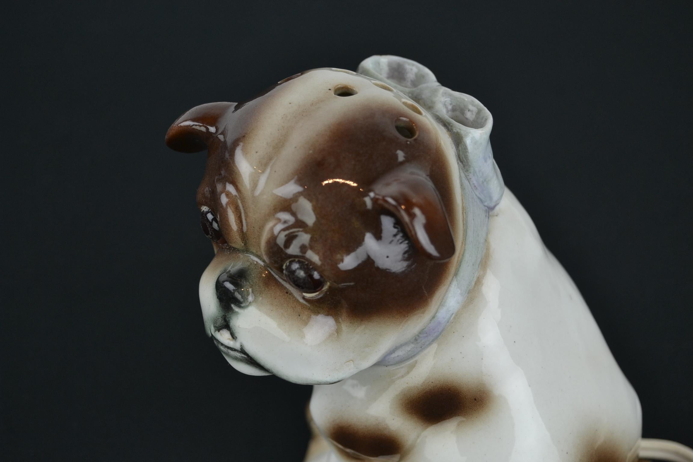 Englische Parfümlampe mit englischem Bulldogge im Angebot 7