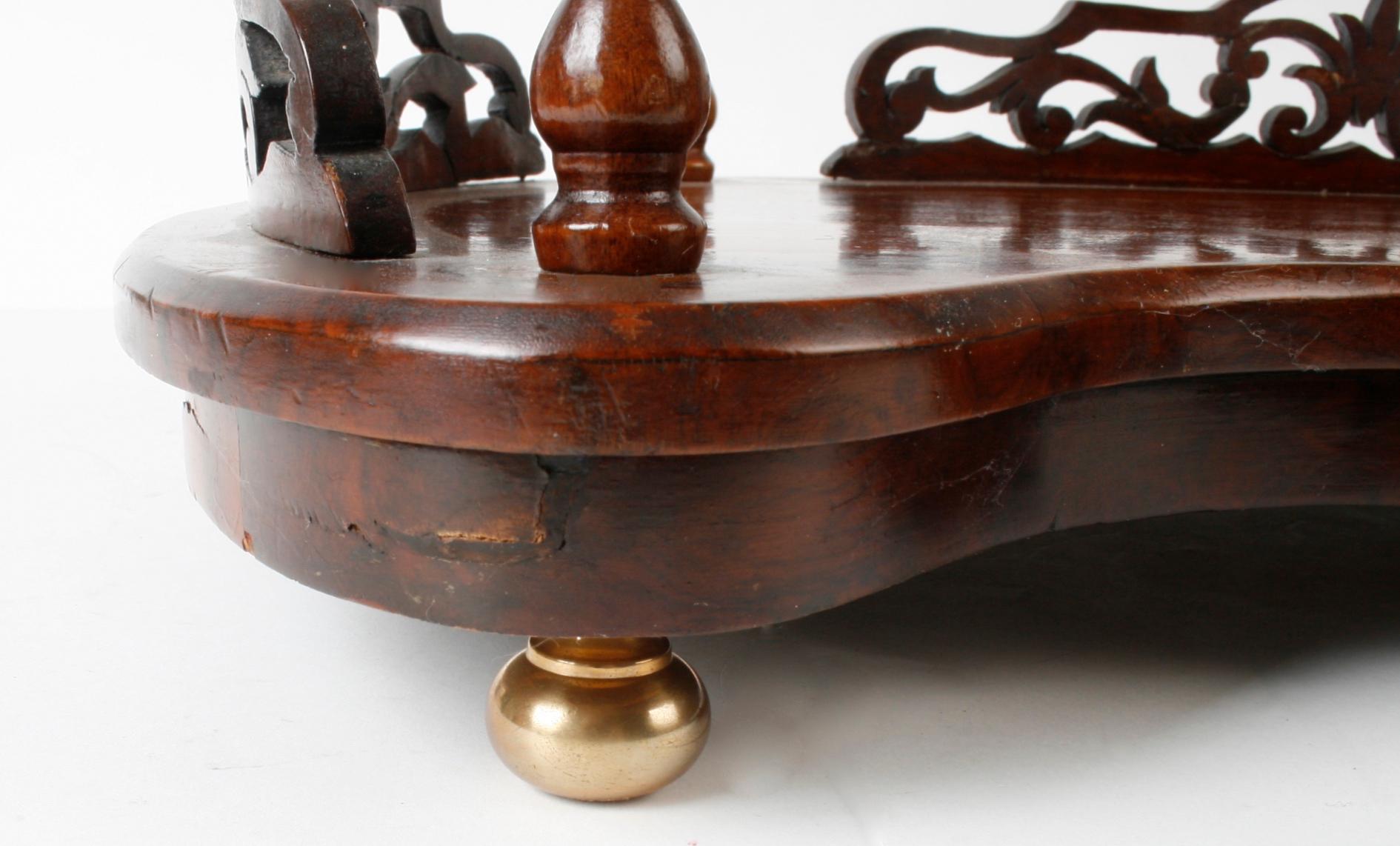 Walnut Victorian Rosewood Dressing Table Tray with Pierced Gallery, circa 1840