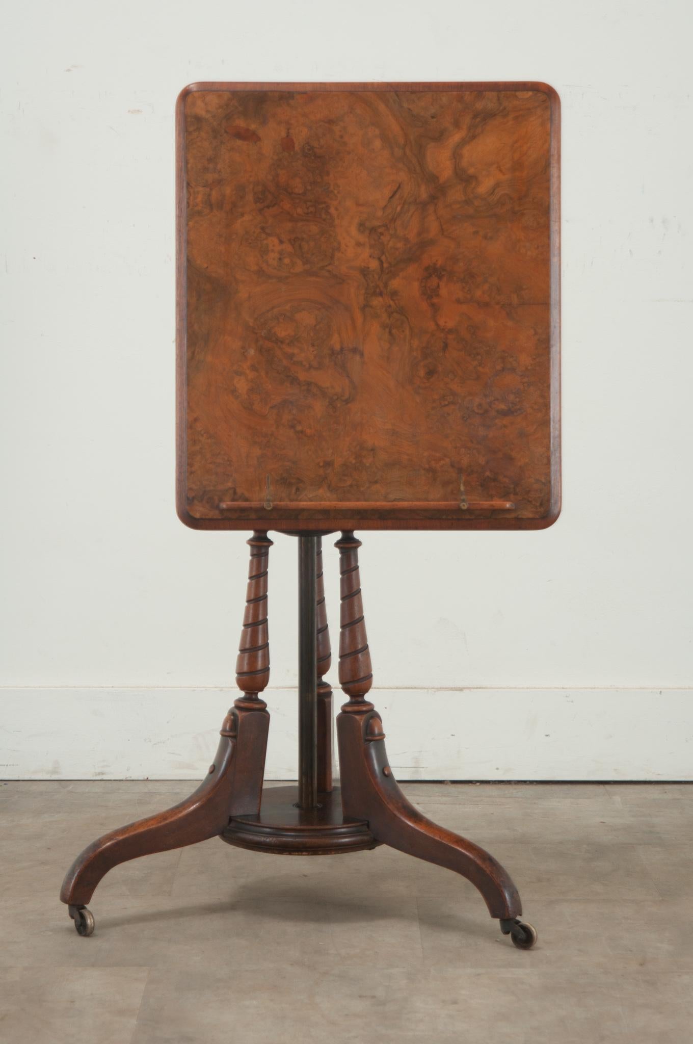 English Burl Walnut Sheet Music Stand In Good Condition For Sale In Baton Rouge, LA