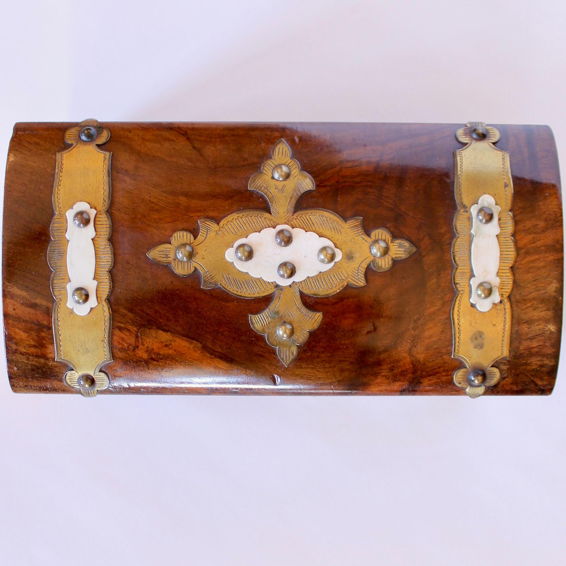 English Burl Walnut Tea Caddy With Decorative Brass Mounts For Sale 3