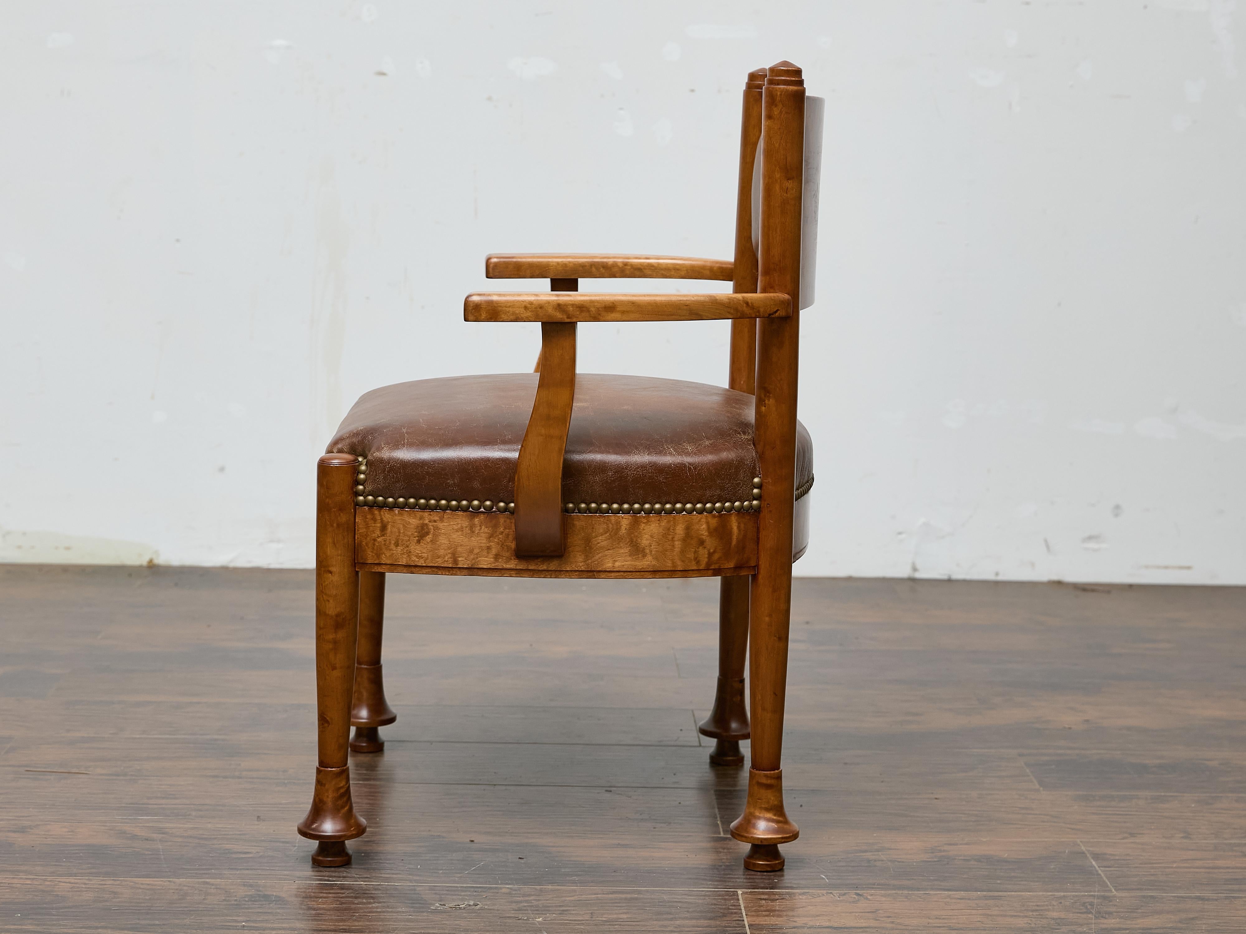 20th Century English Burl Wood Armchair with Leather Upholstery and Turned Disc Feet For Sale