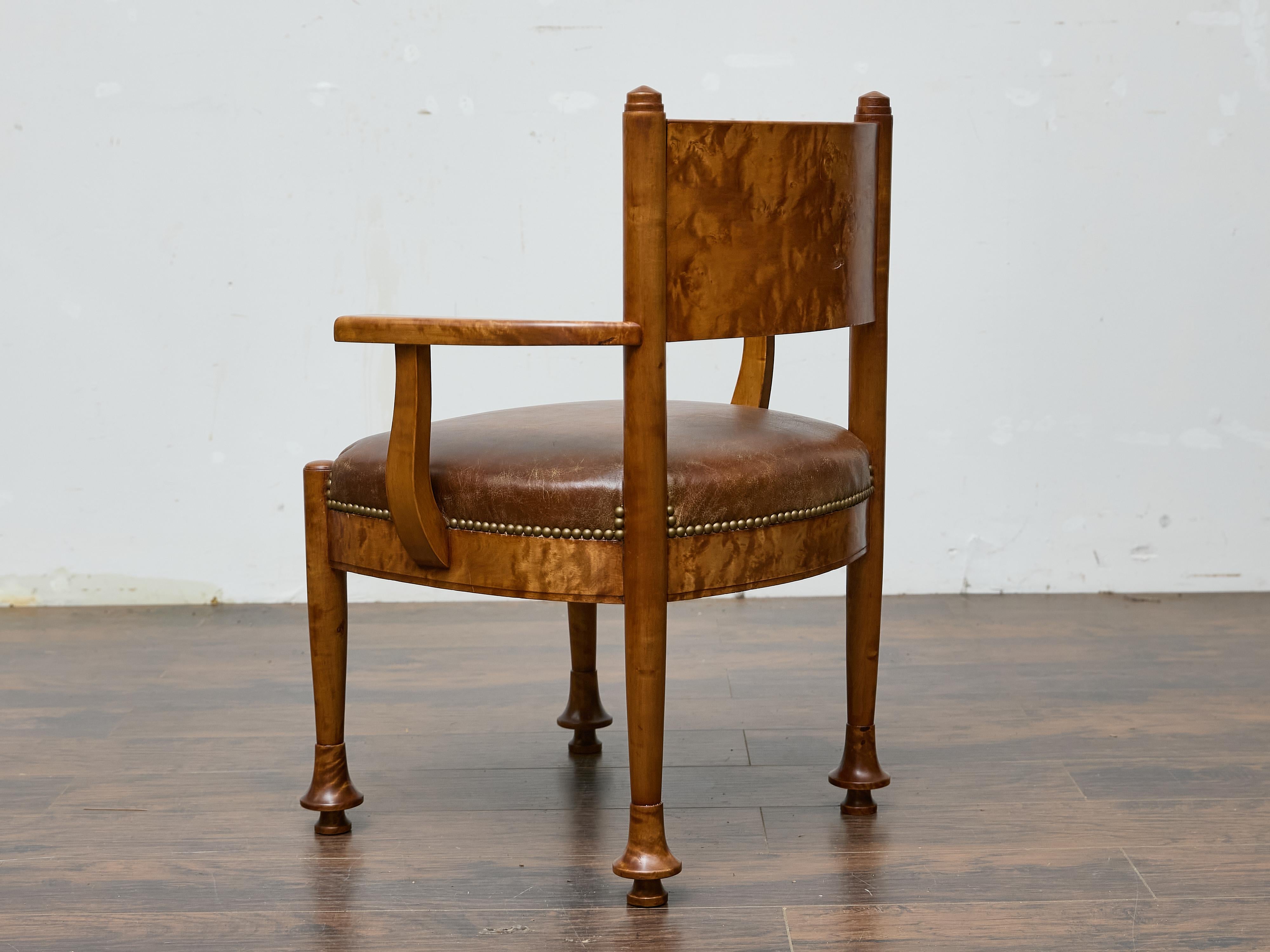 English Burl Wood Armchair with Leather Upholstery and Turned Disc Feet For Sale 4