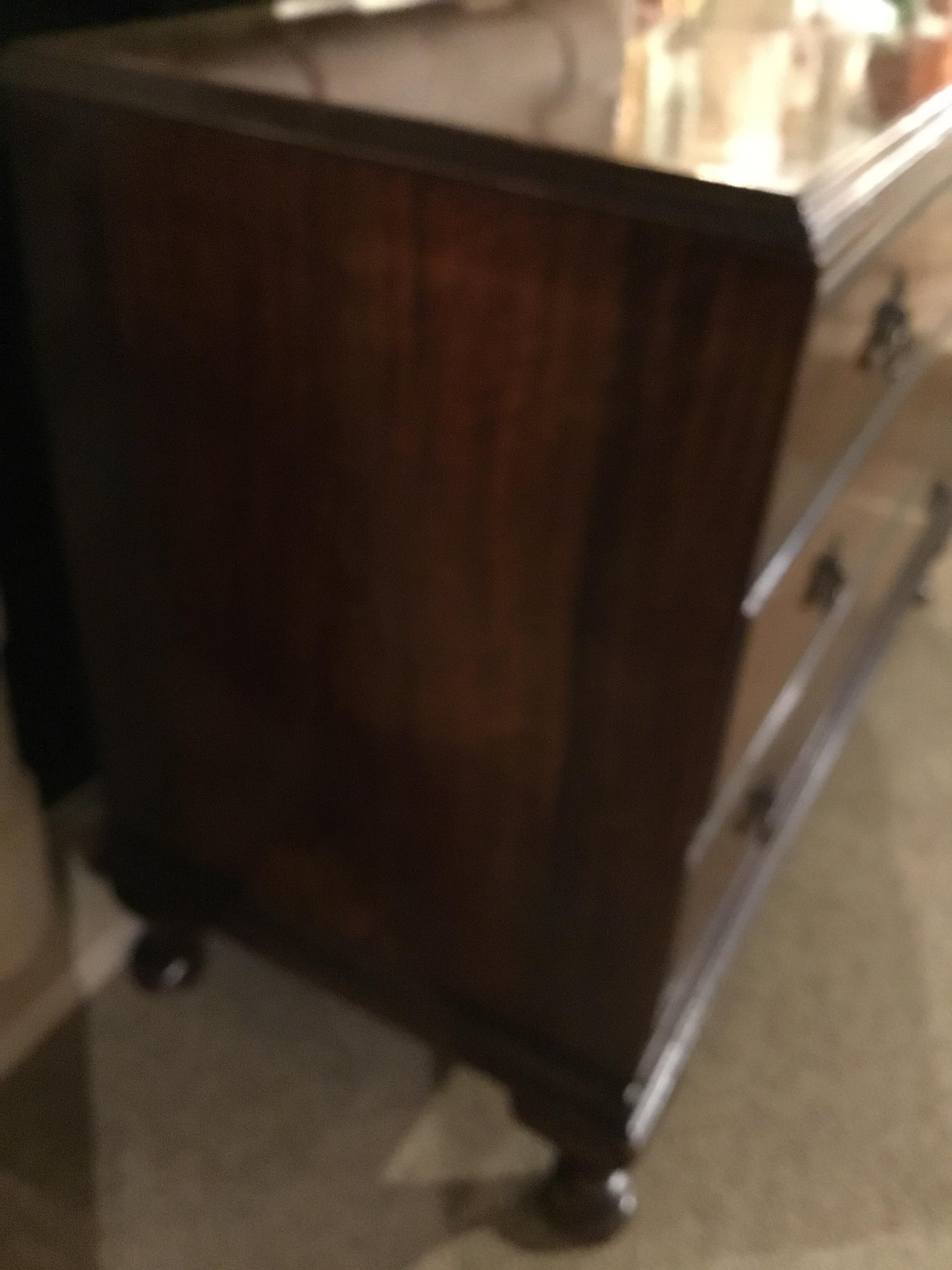English Burled Walnut Queen Anne Style Chest, 19th Century, Three Drawers 2