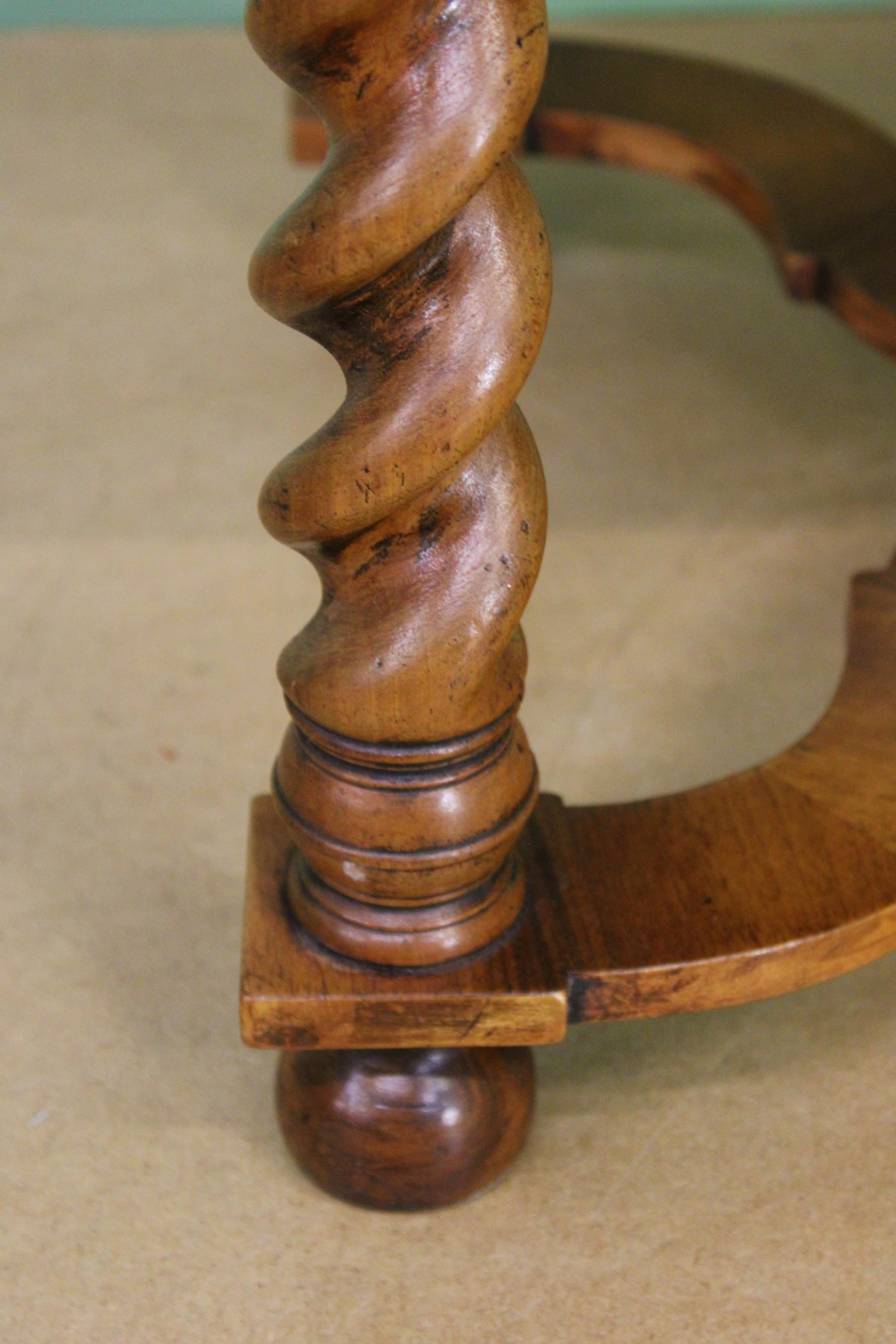 Early 20th Century English Burr Walnut Coffee Table For Sale