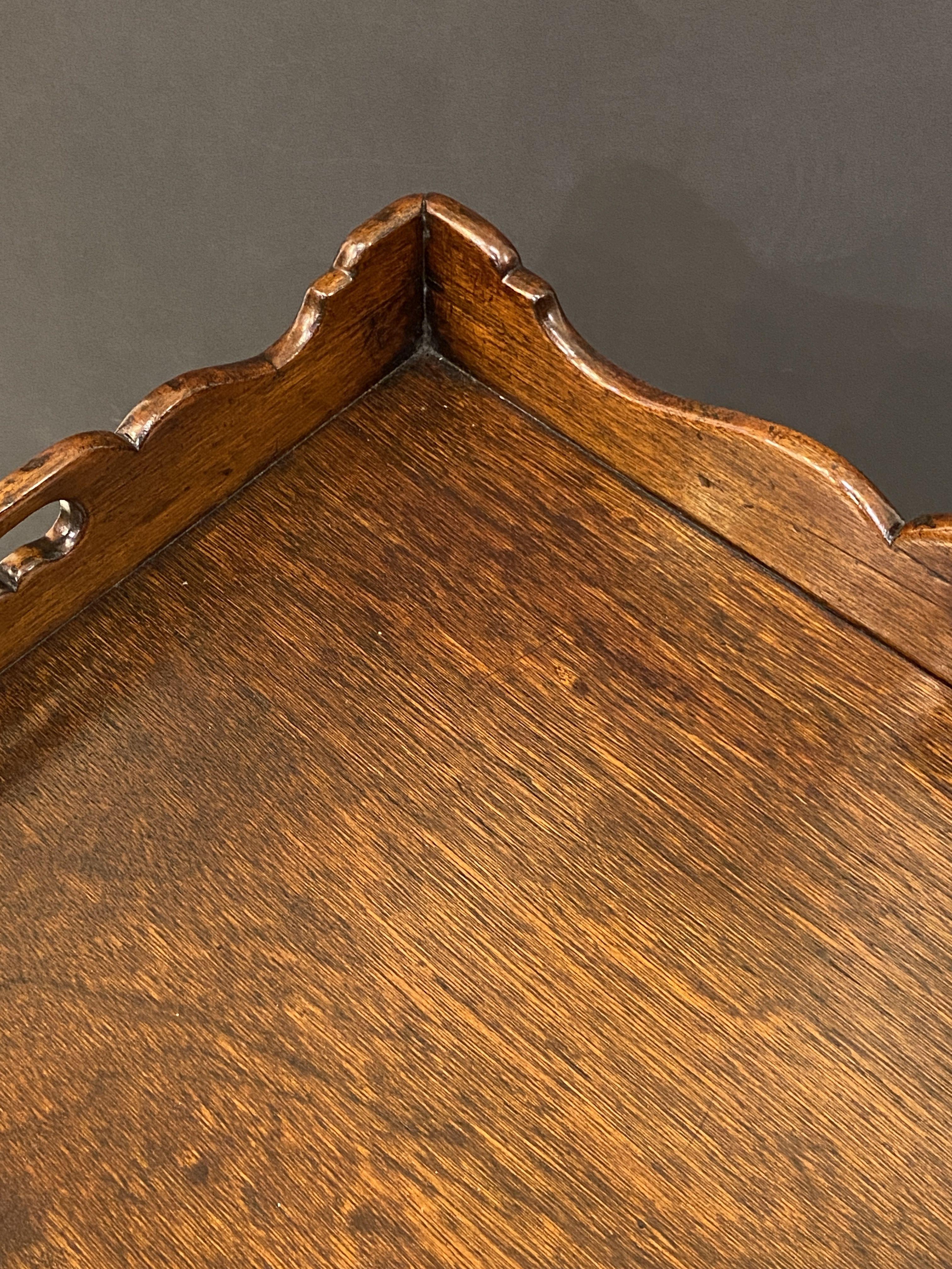 Englisches Butler''s Tablett auf Ständer-Tisch aus Eiche (Holz) im Angebot