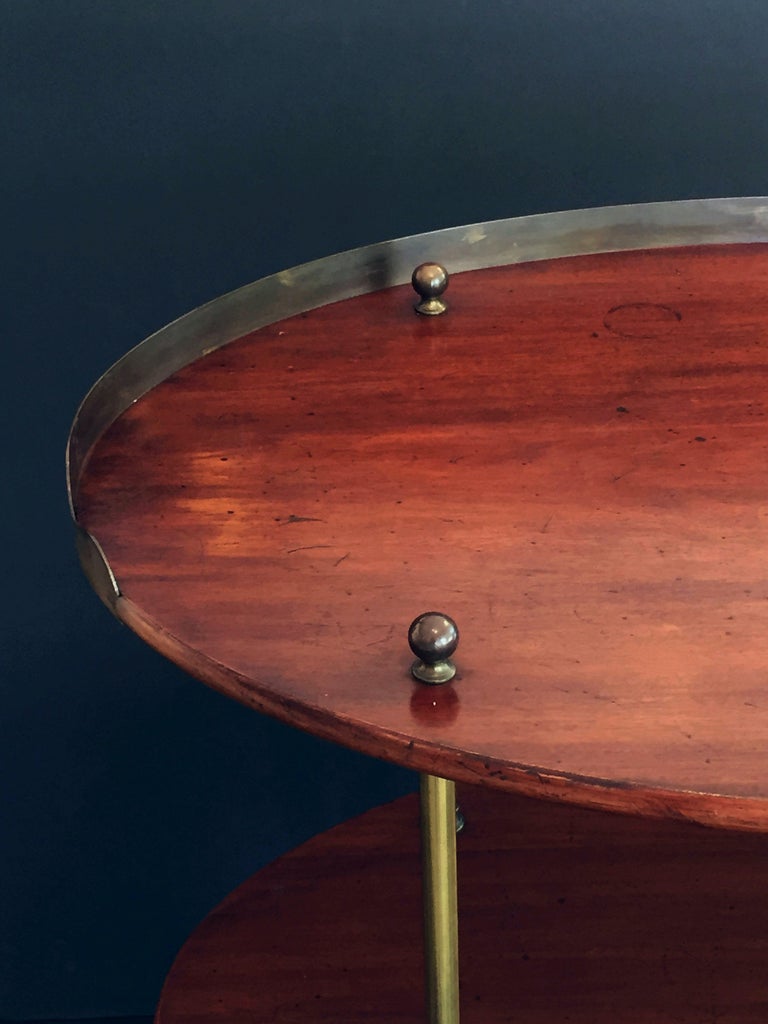 English Campaign Oval Table of Wood and Brass, circa 1880 For Sale 3