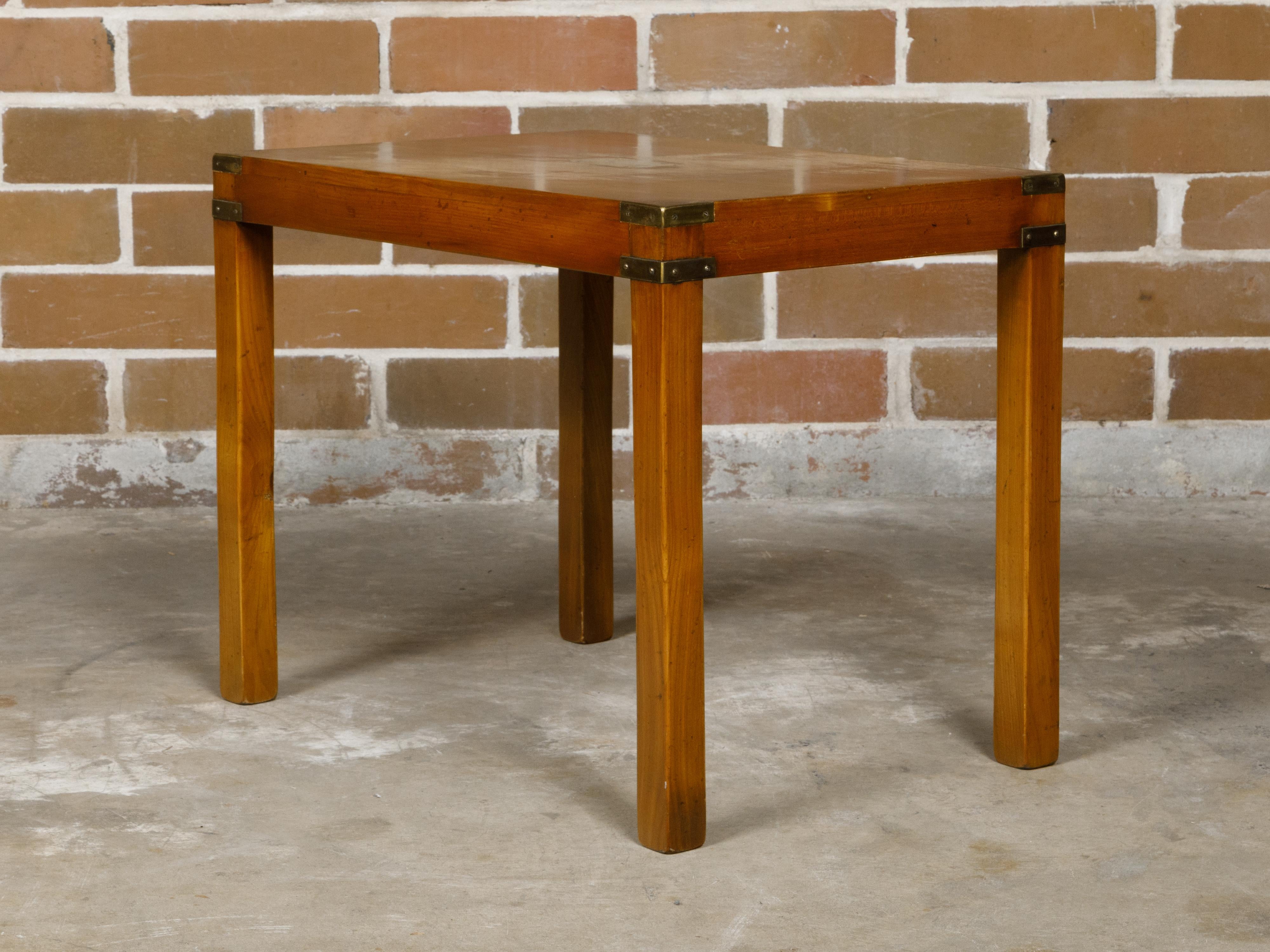 English Campaign Yew Wood 1920s Side Table with Brass Accents and Straight Legs For Sale 9