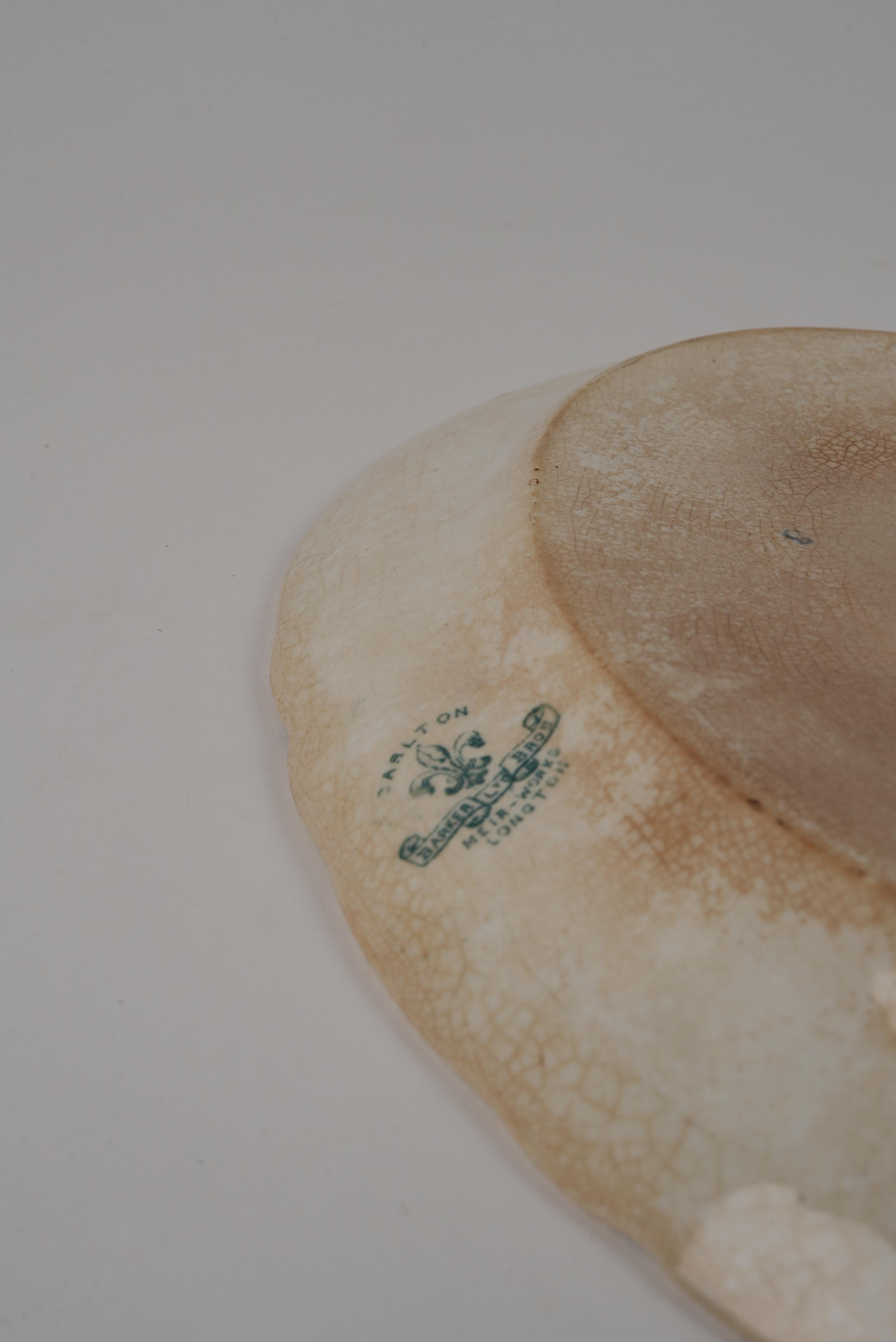 English Carlton 3 Graduated-Sized Platters by Barker Bros, Early 20th Century For Sale 5