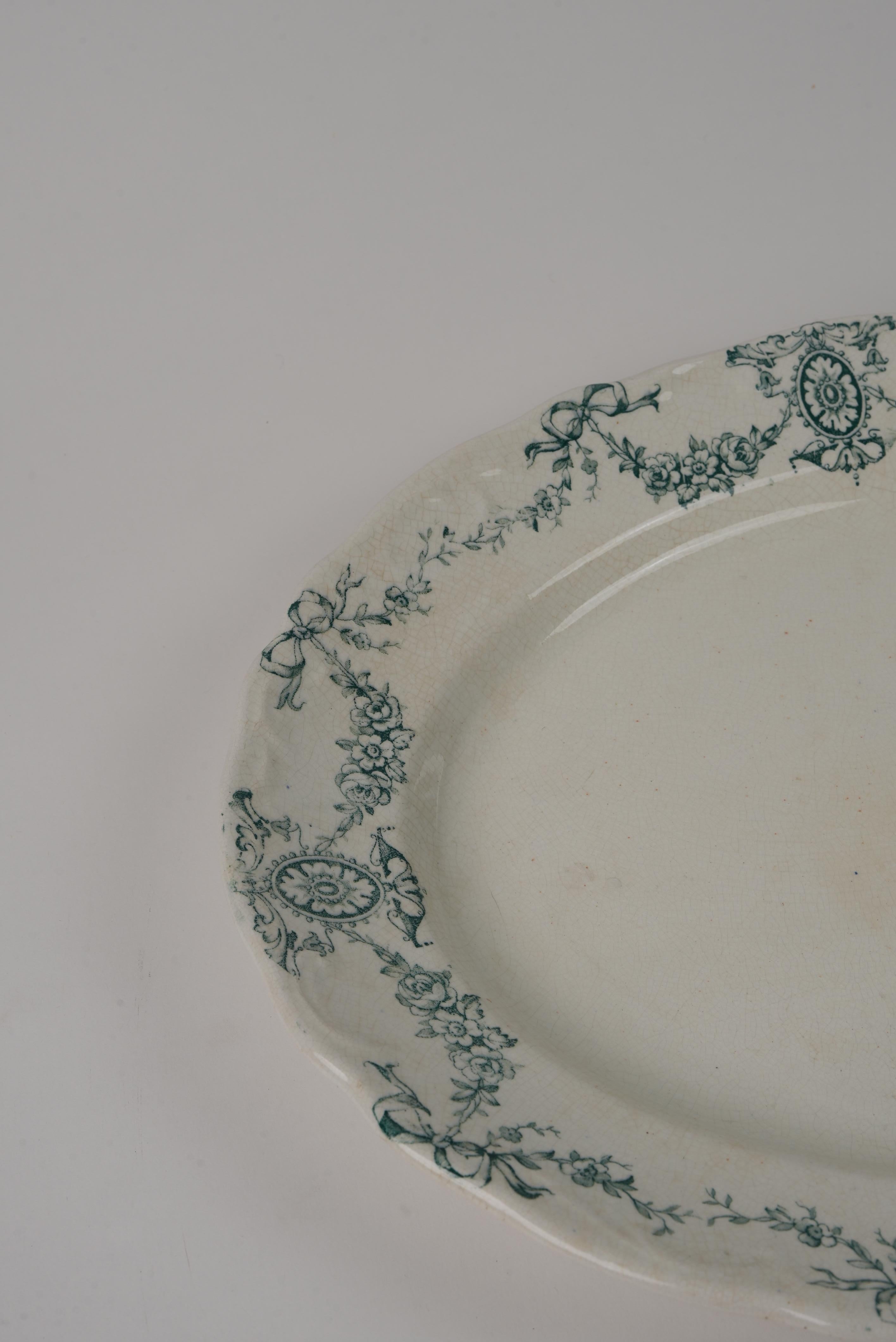English Carlton 3 Graduated-Sized Platters by Barker Bros, Early 20th Century For Sale 6