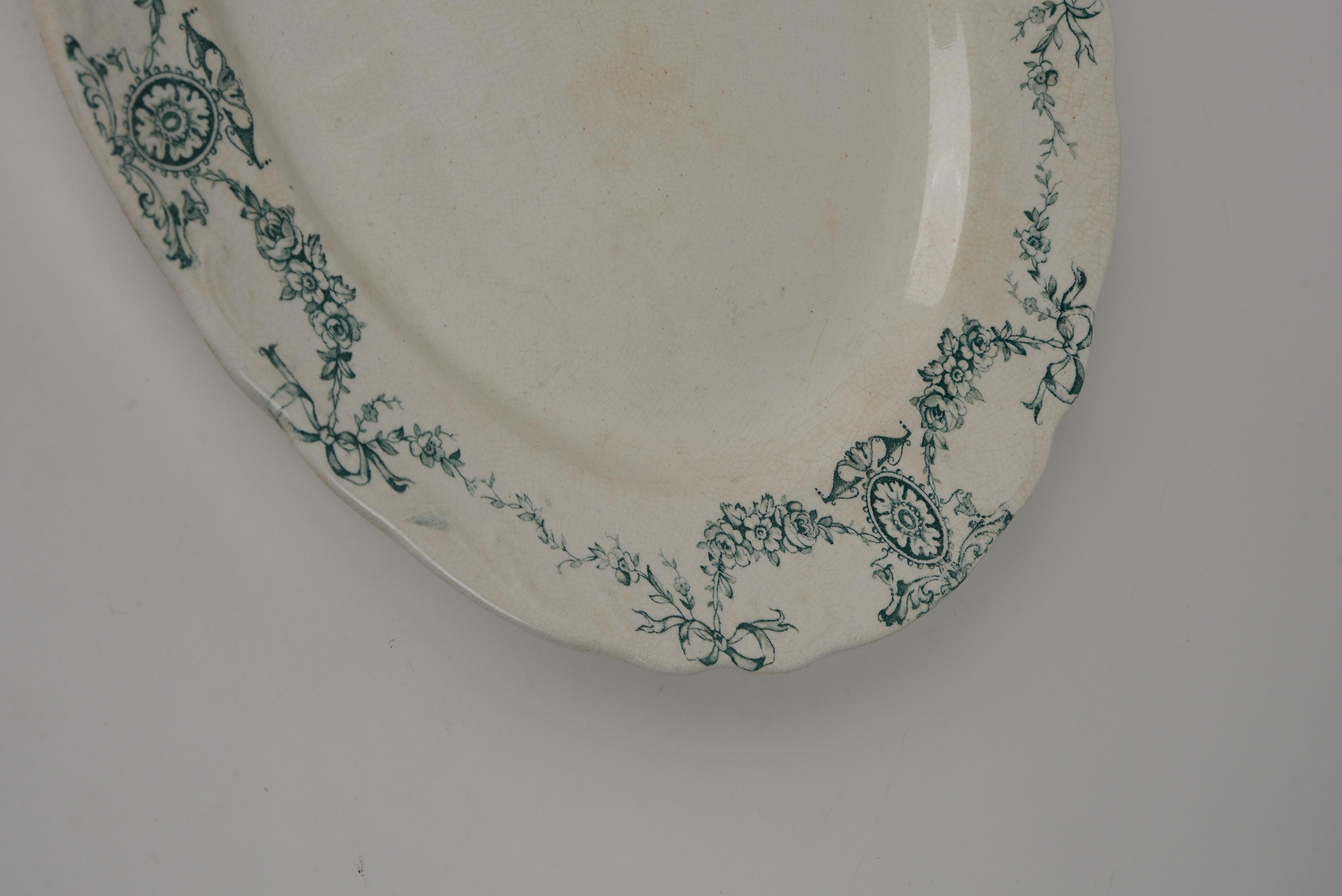English Carlton 3 Graduated-Sized Platters by Barker Bros, Early 20th Century For Sale 7
