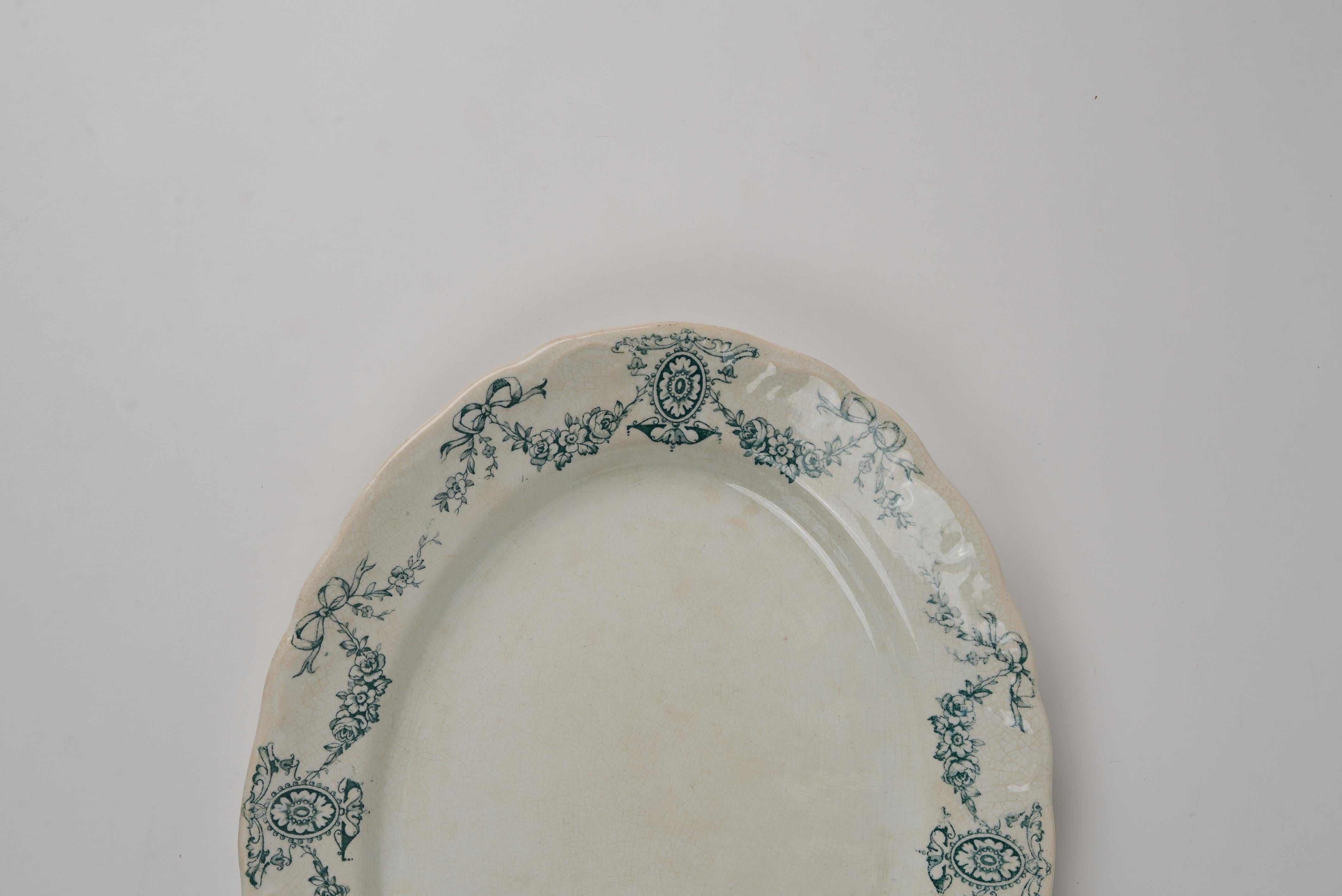 English Carlton 3 Graduated-Sized Platters by Barker Bros, Early 20th Century For Sale 8