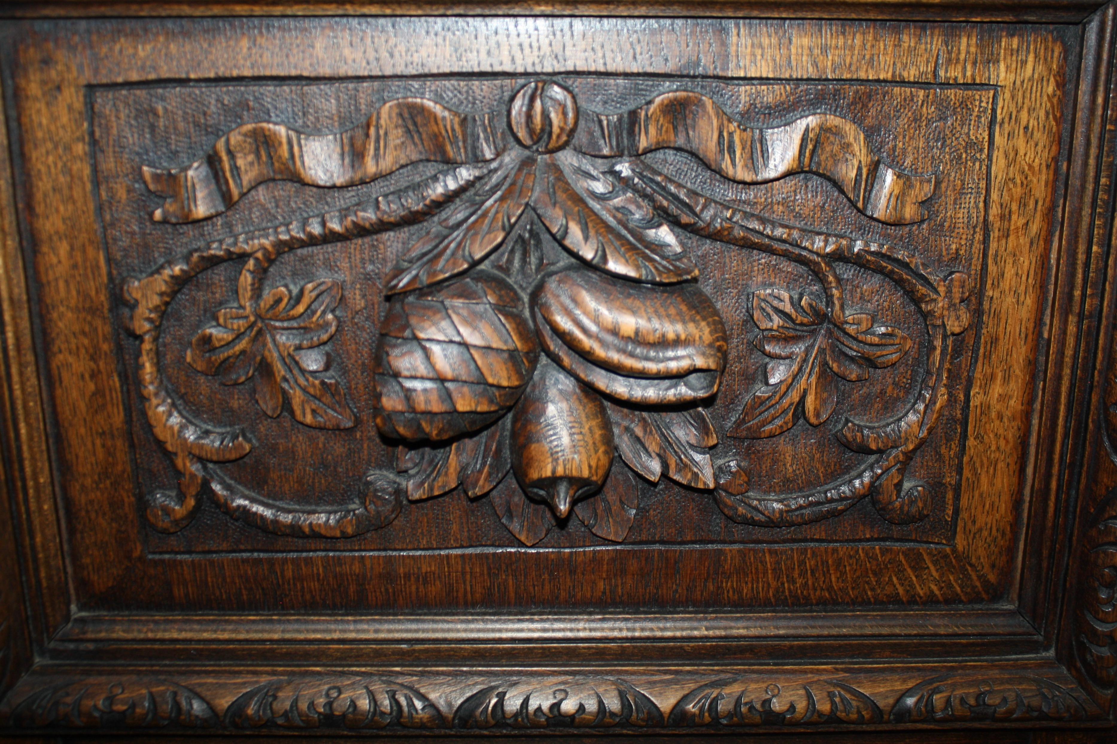 English Carved Buffet, circa 1880 2