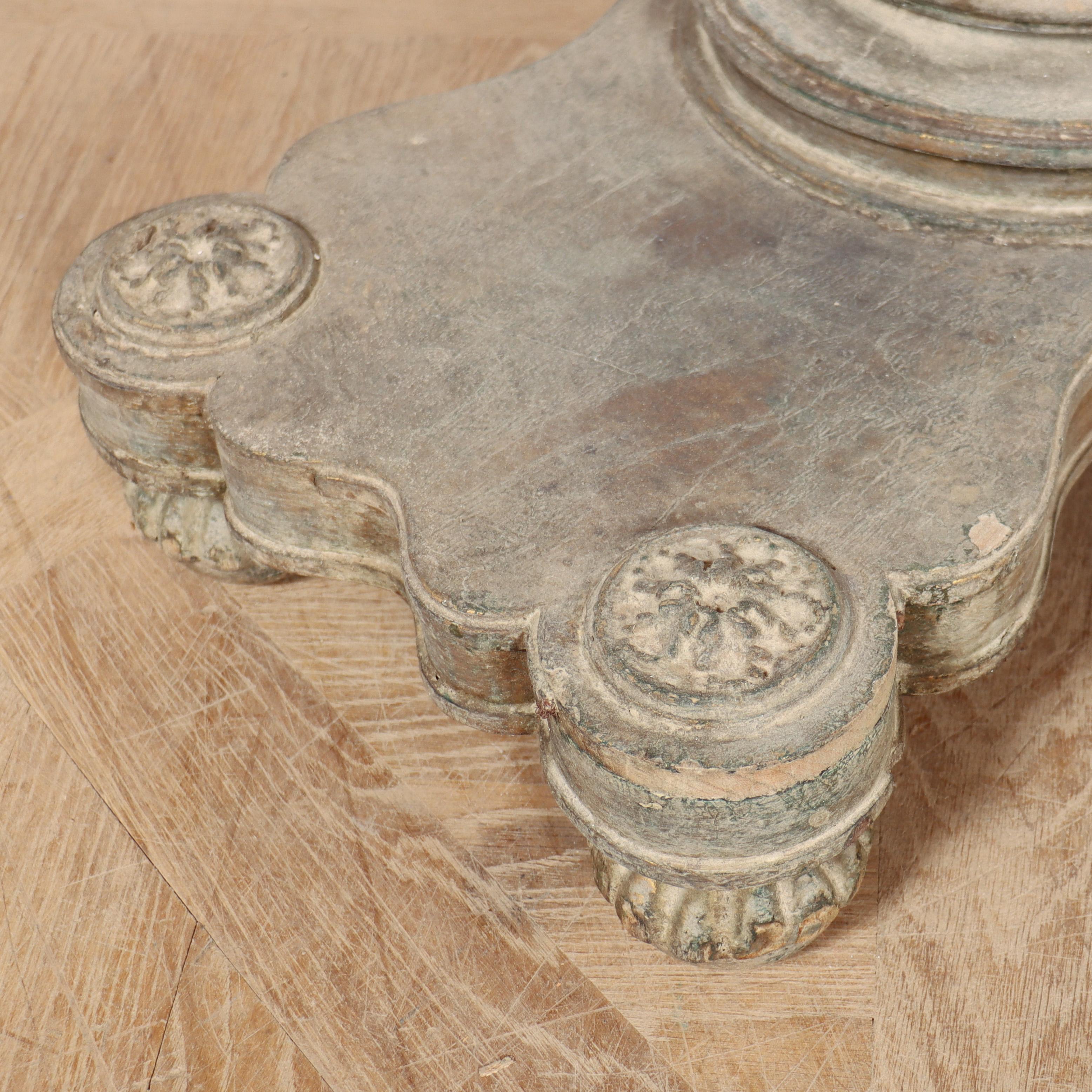 Table console anglaise sculptée en vente 6