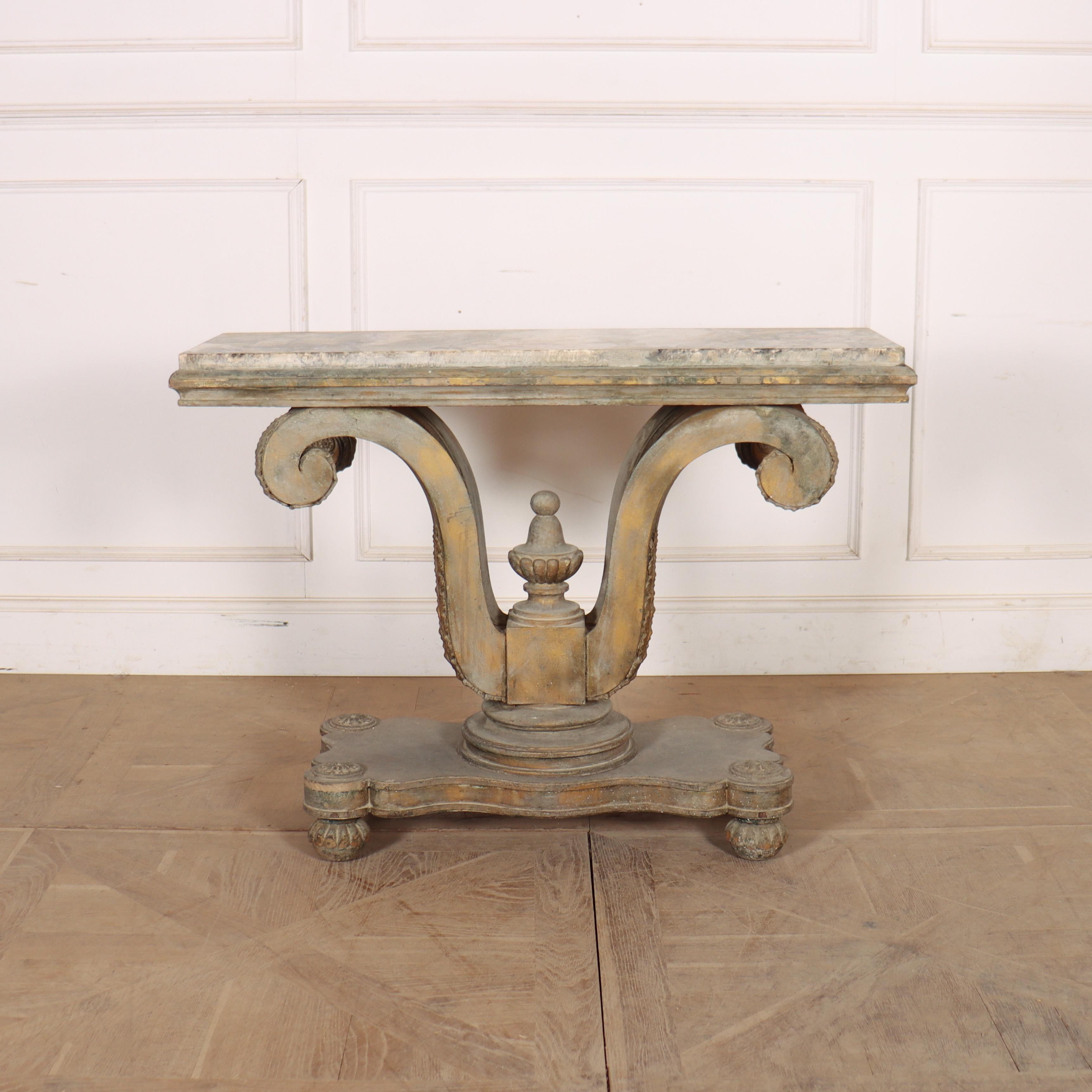 Merveilleuse console anglaise du début du 19e siècle en bois sculpté avec un intéressant plateau en marbre. 1840.


Code : 9098

Dimensions :
W: 54