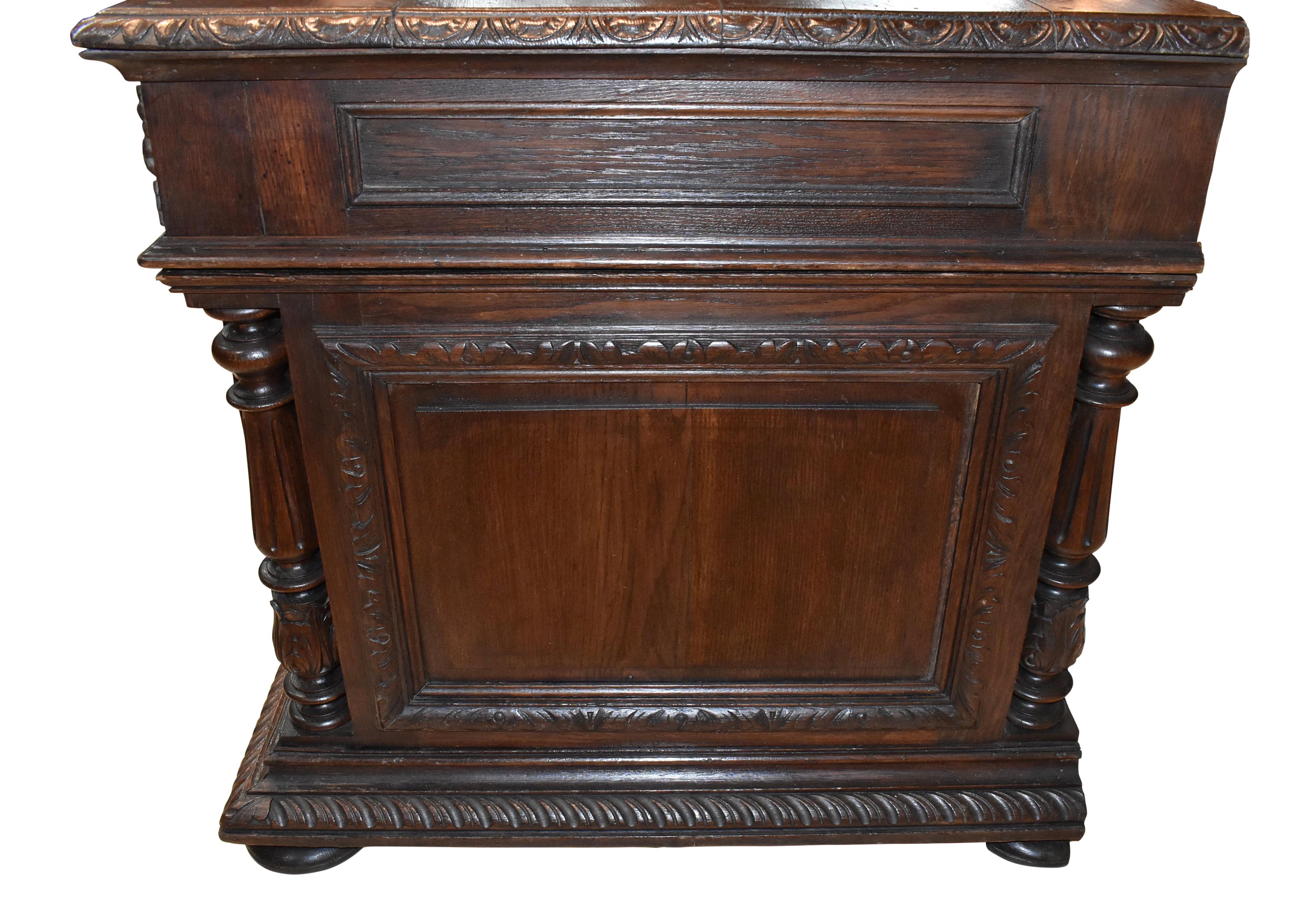 English Carved Oak Desk, circa 1890 In Good Condition In Evergreen, CO