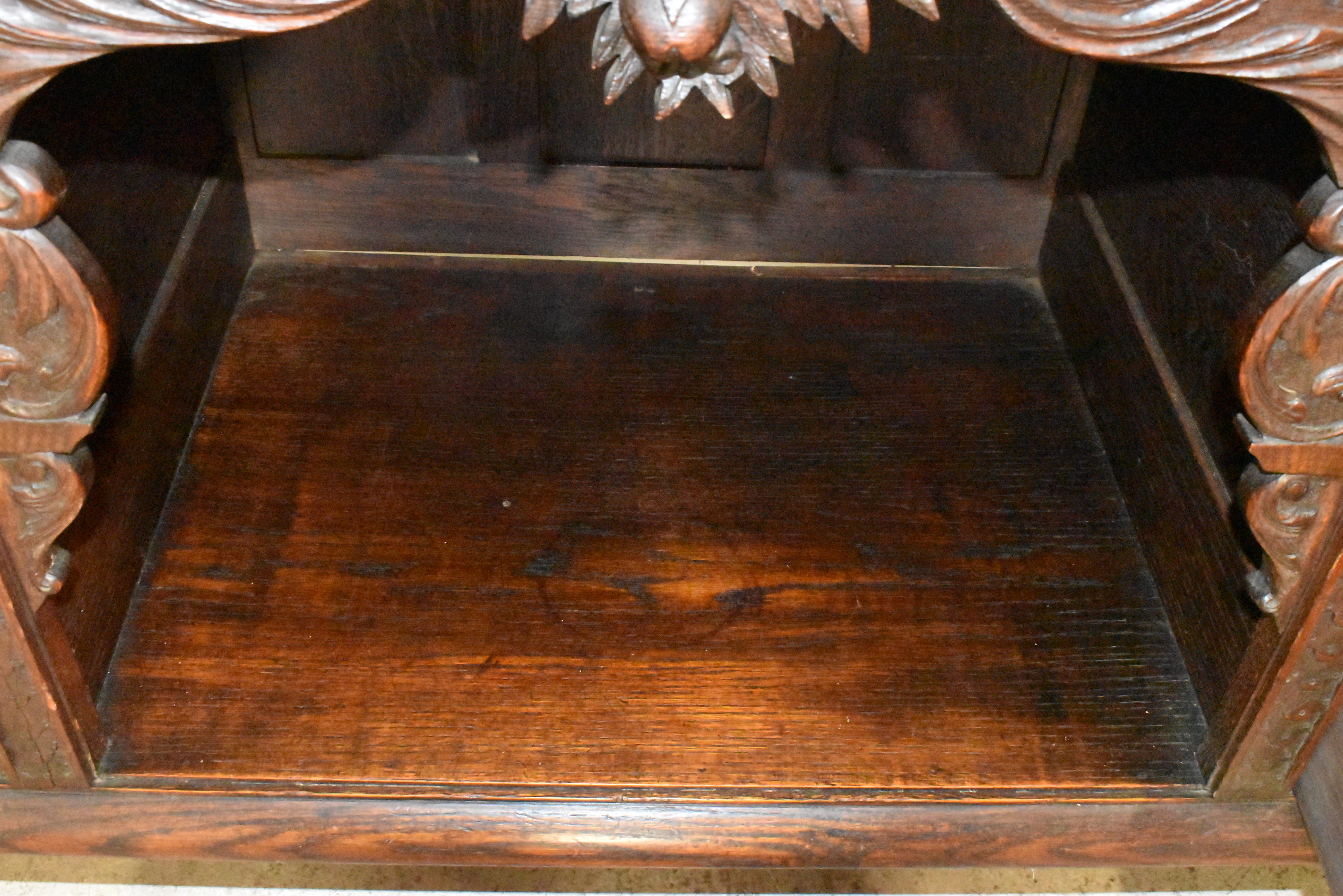 English Carved Oak Sideboard Buffet with Liquor Tray For Sale 8