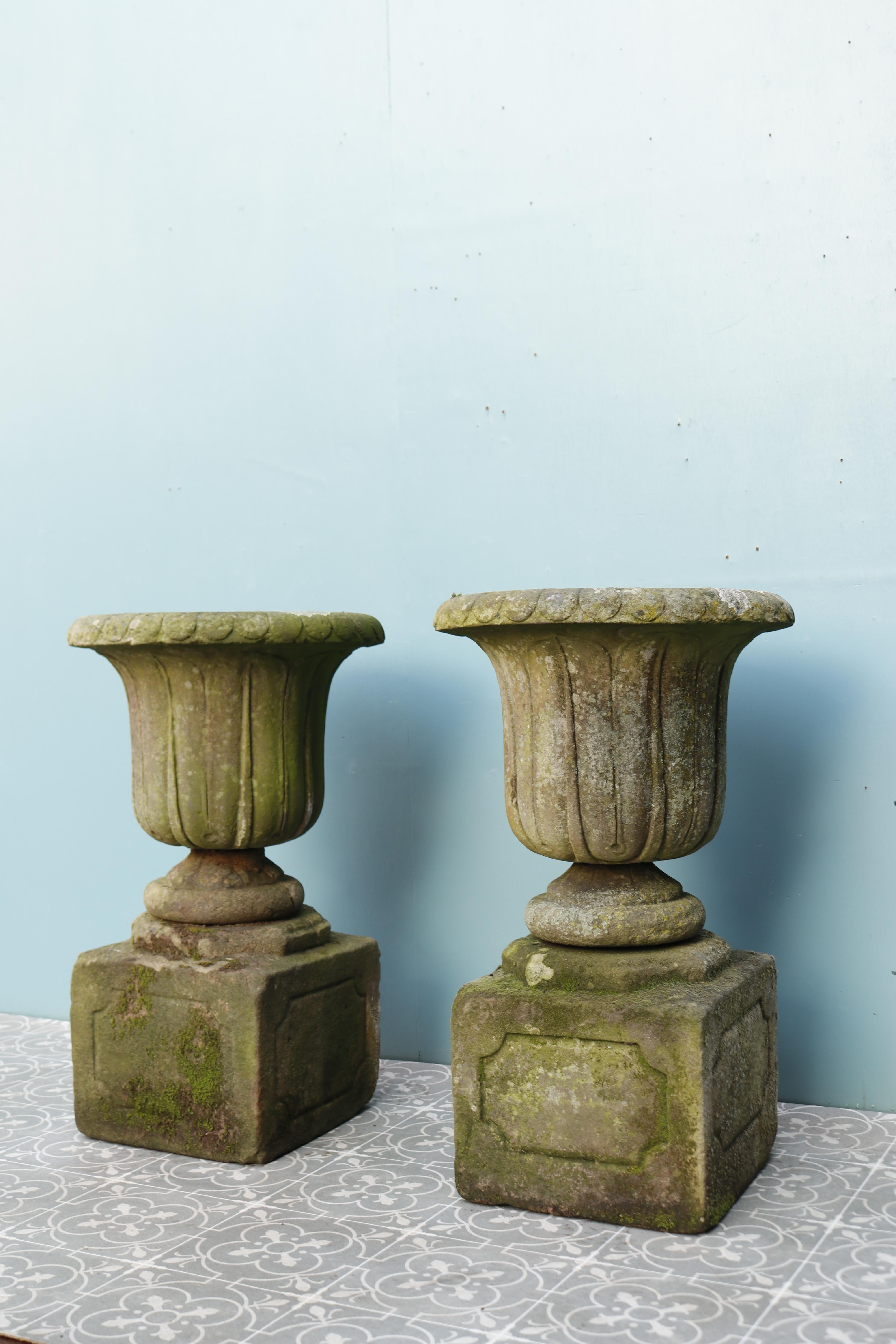 English Carved Sandstone Weathered  Urns For Sale 5