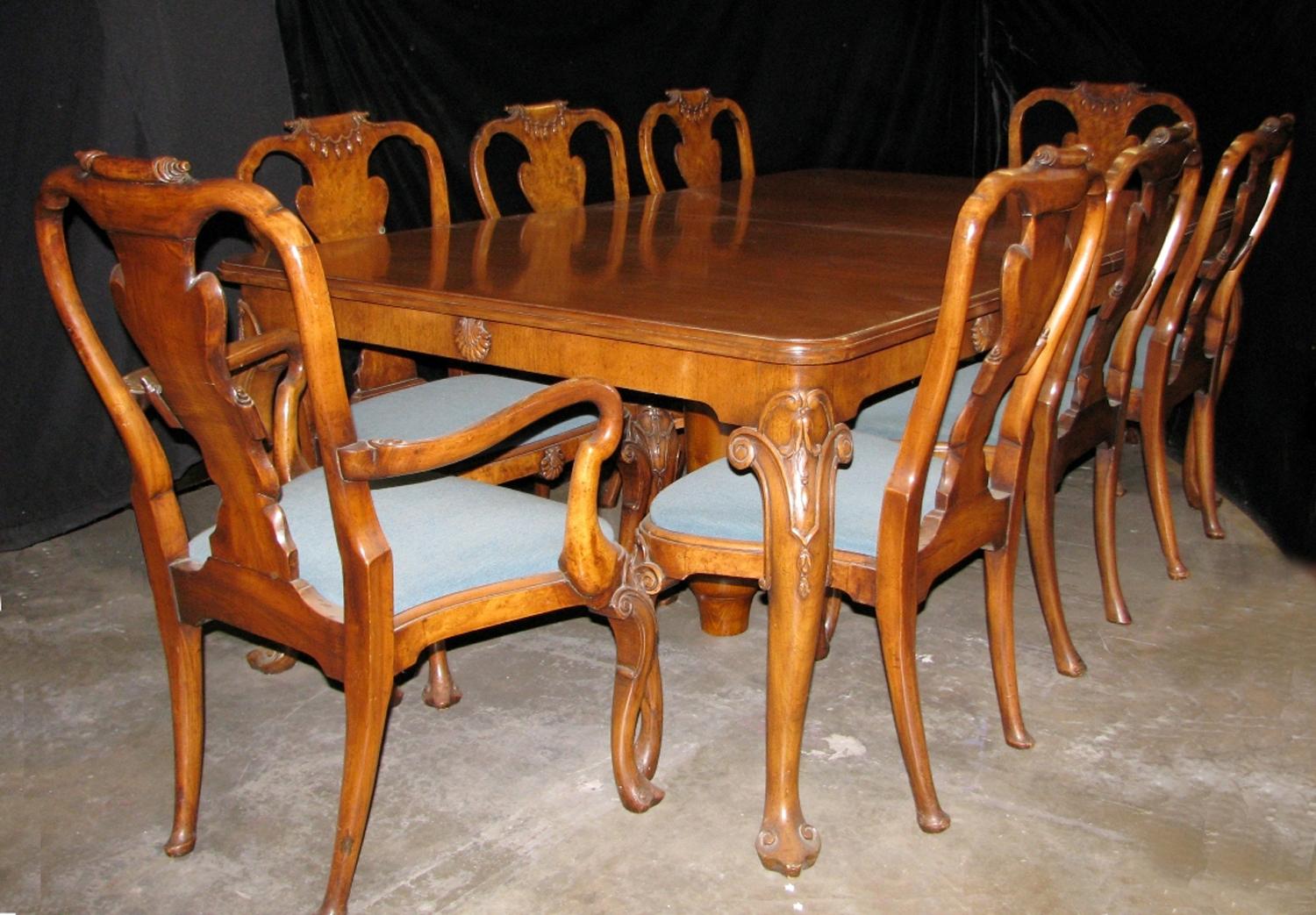 Hand-Carved English Carved Walnut Dining Set, 19th Century