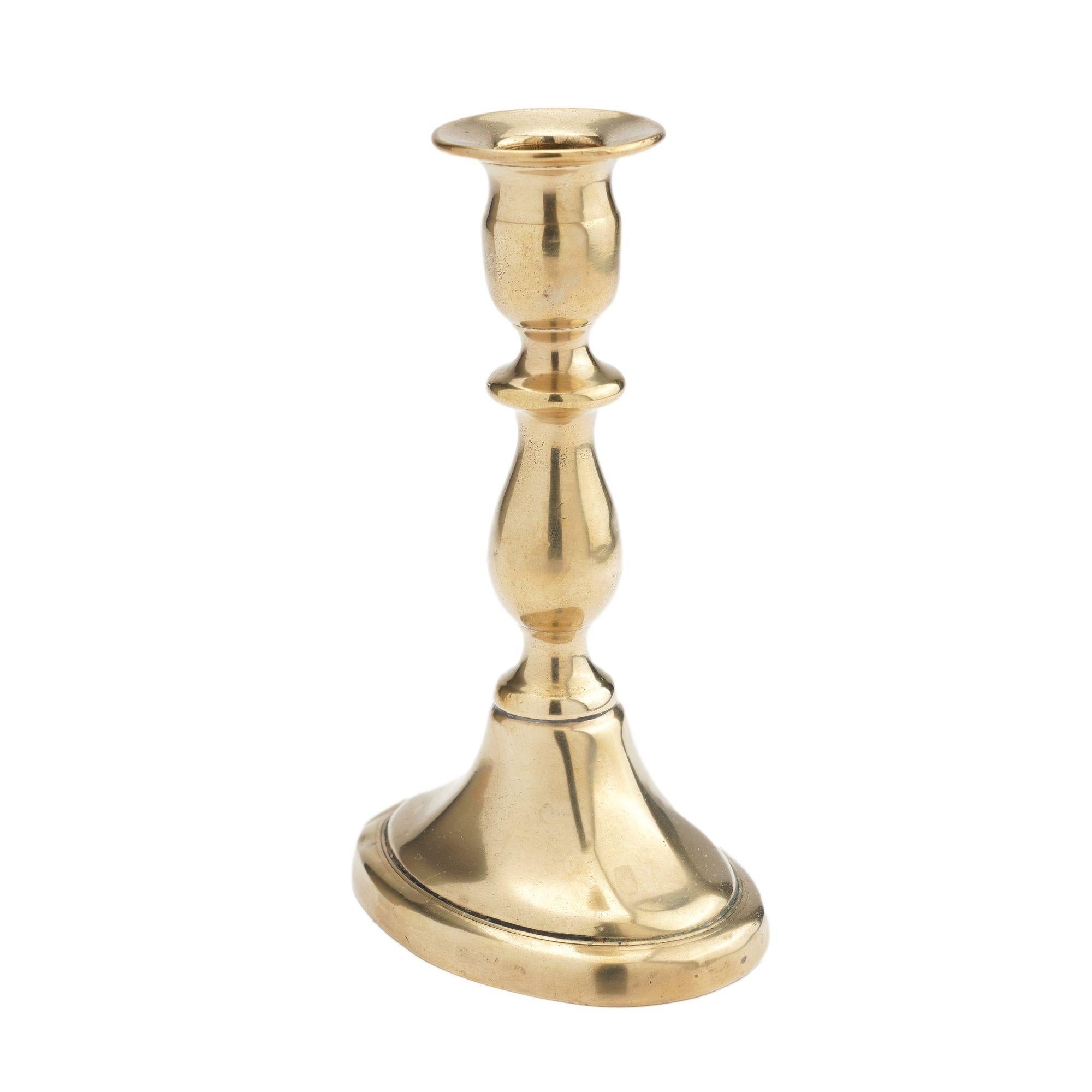 English cast brass oval base candlestick by William A. Harrison, 1791-1818 For Sale 1