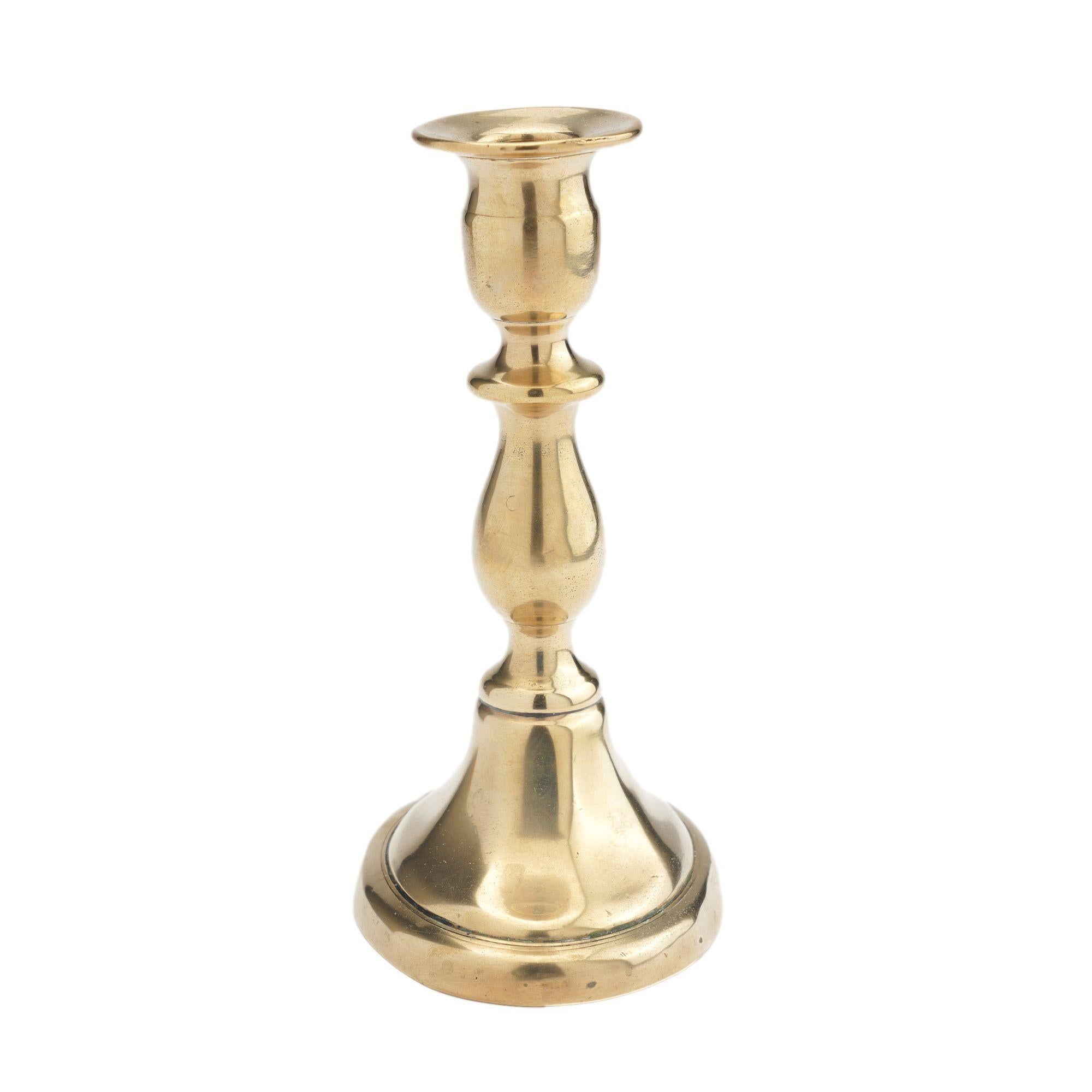 English cast brass oval base candlestick by William A. Harrison, 1791-1818 For Sale 2