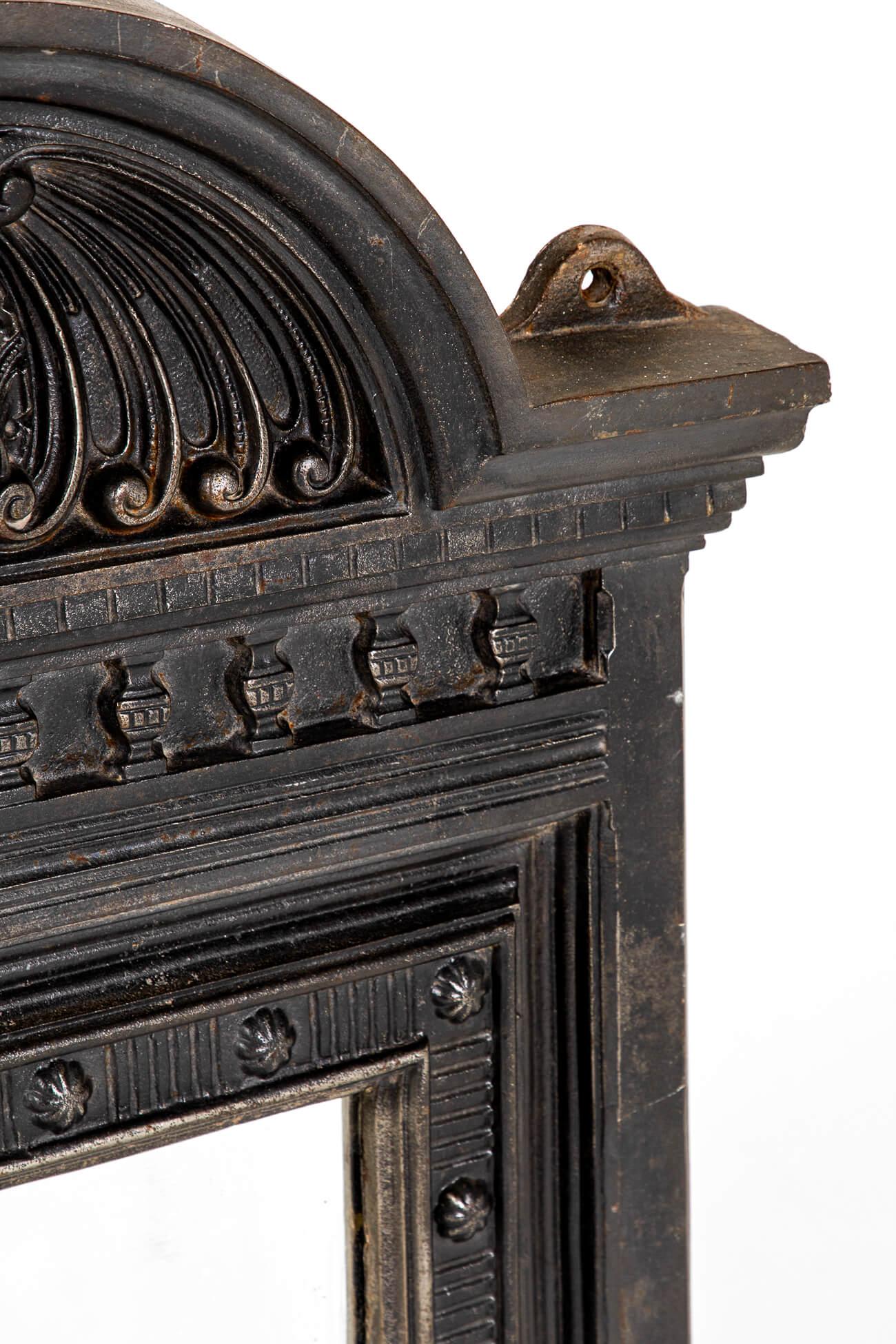 Miroir de cheminée en fonte anglaise en vente 3