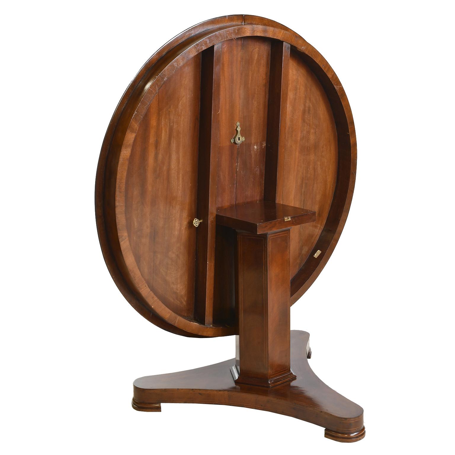 19th Century Round Tilt-Top English Regency Pedestal Loo/Center Table in Mahogany w Marquetry
