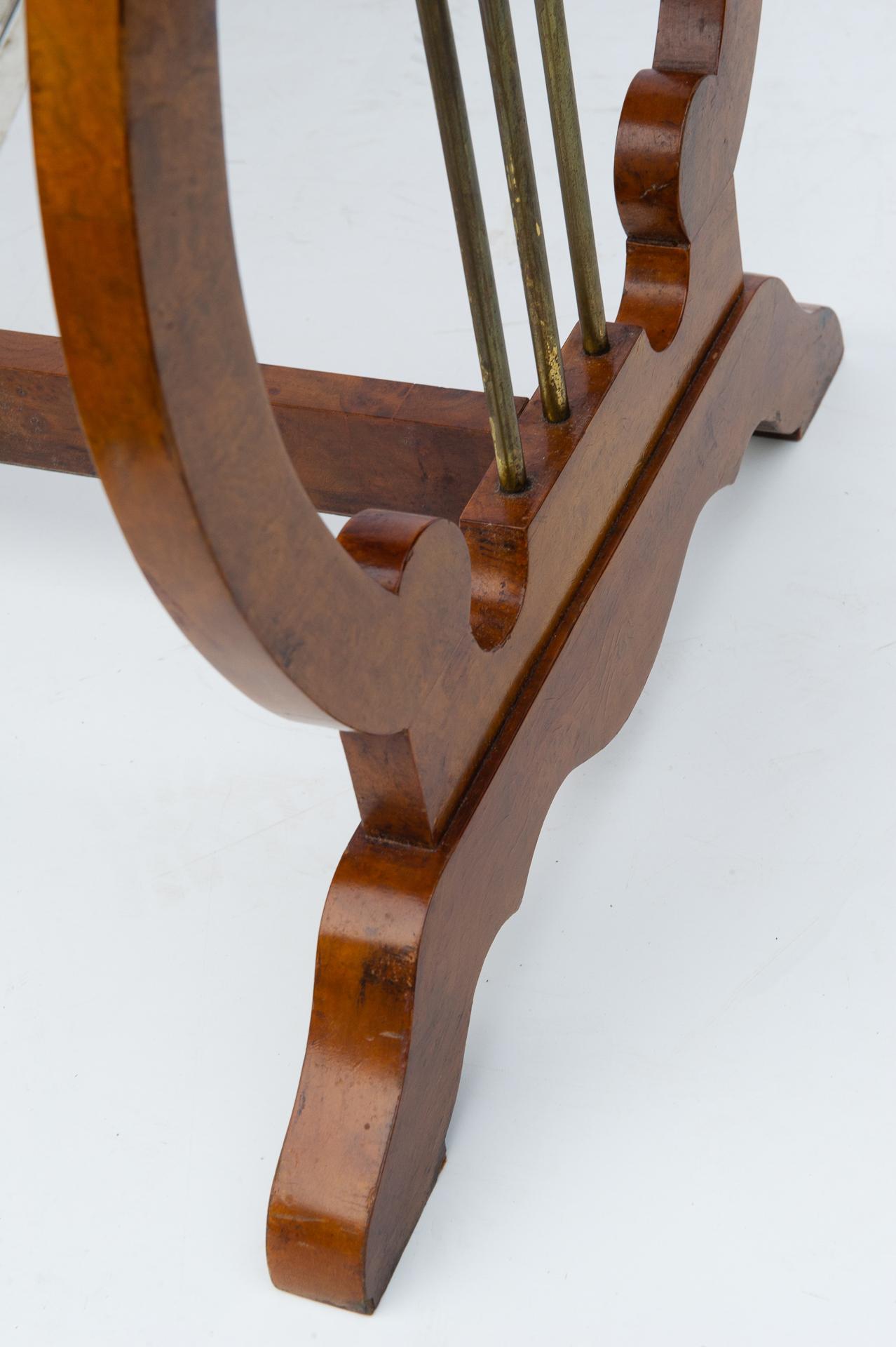 20th Century English Center Table For Sale