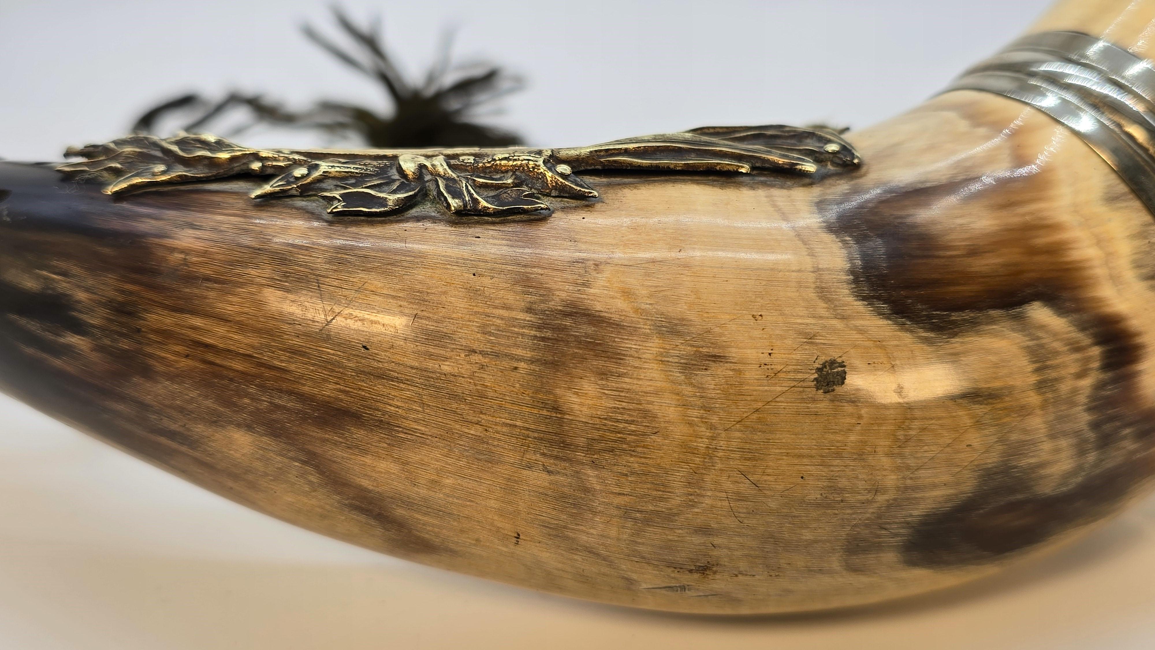 Cuerno ceremonial inglés de la Antigua Orden de Forestales, hacia 1870 en venta 7