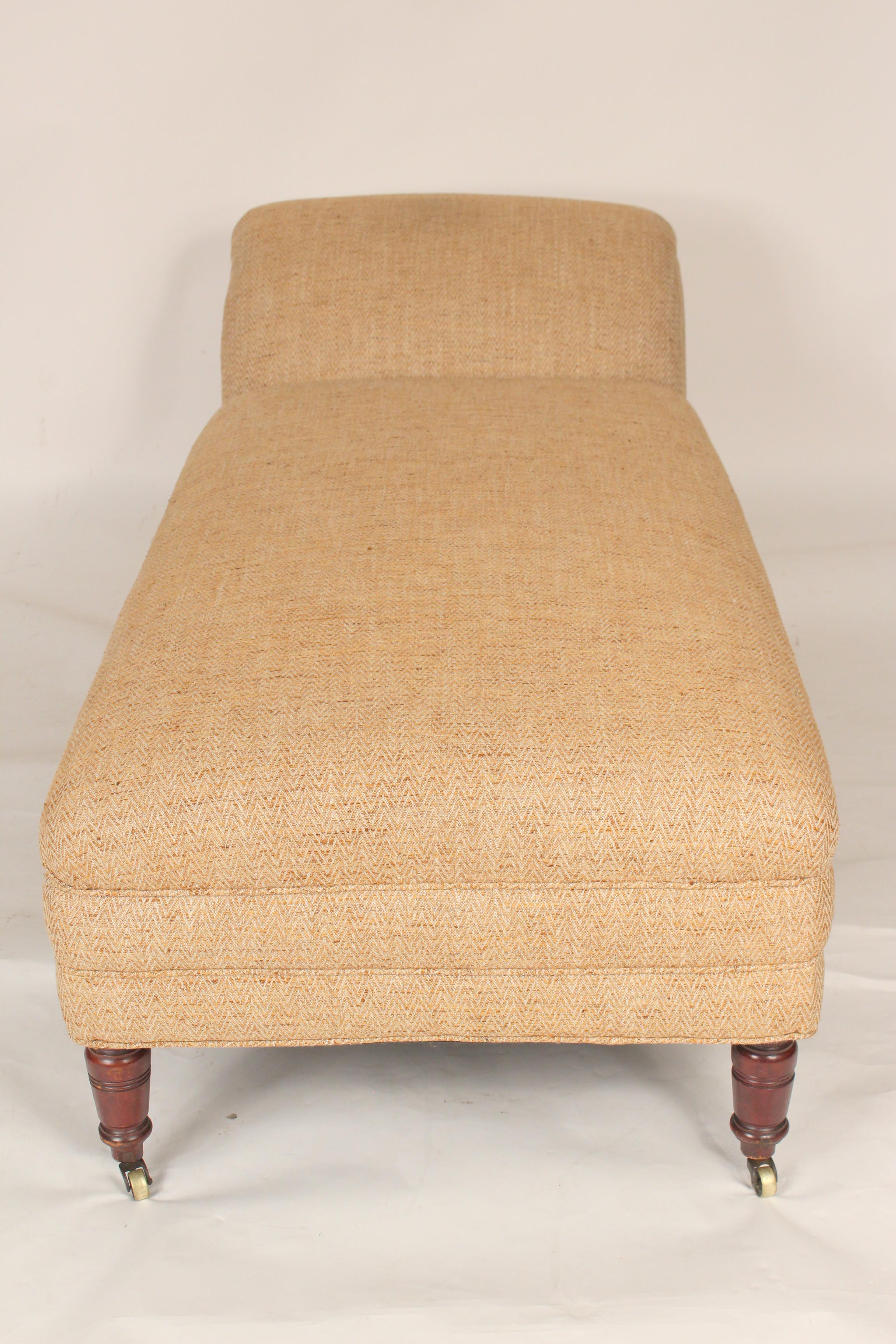 English Chaise Lounge with Adjustable Back 3