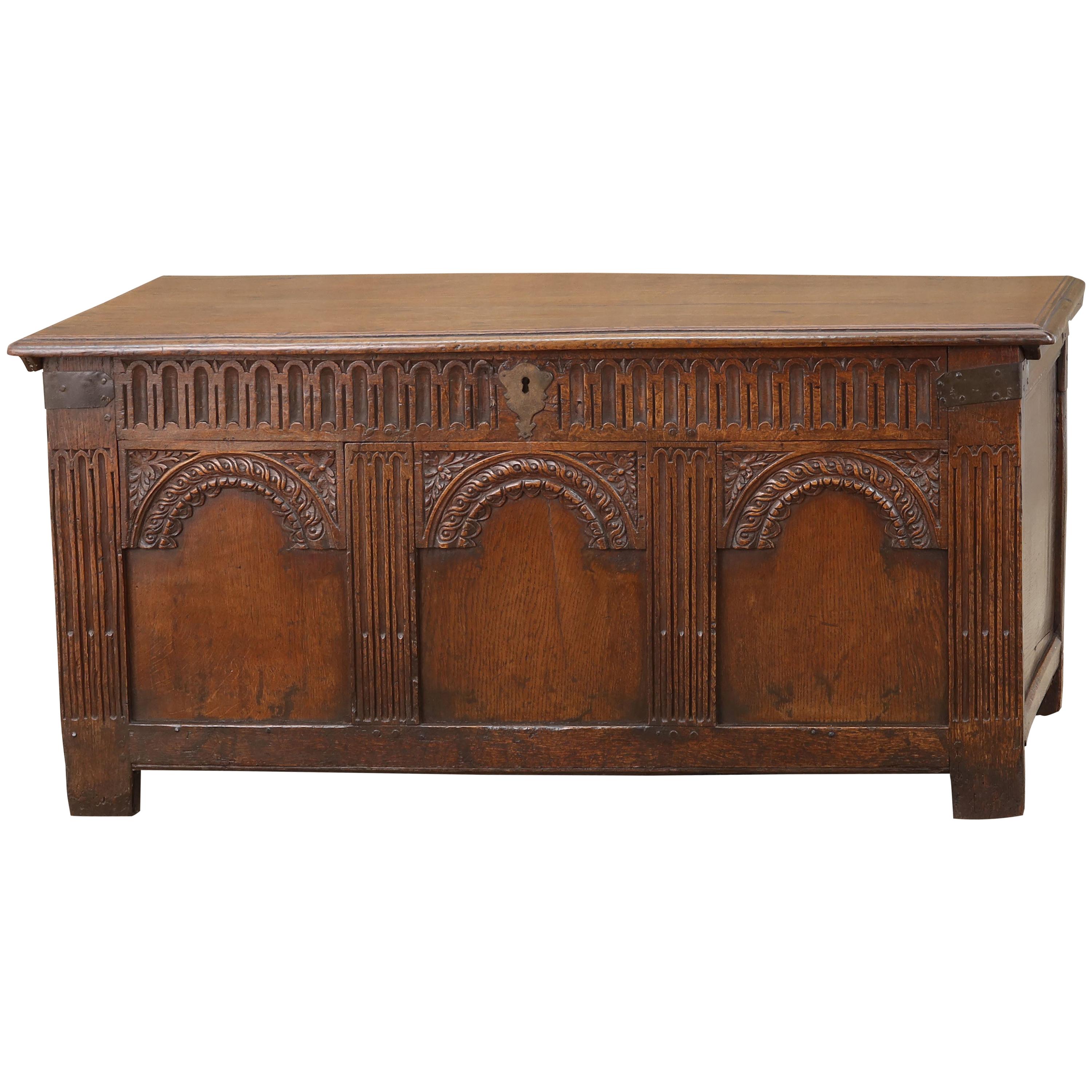 English Charles II Oak Coffer with Arcaded Panels, circa 1650 For Sale