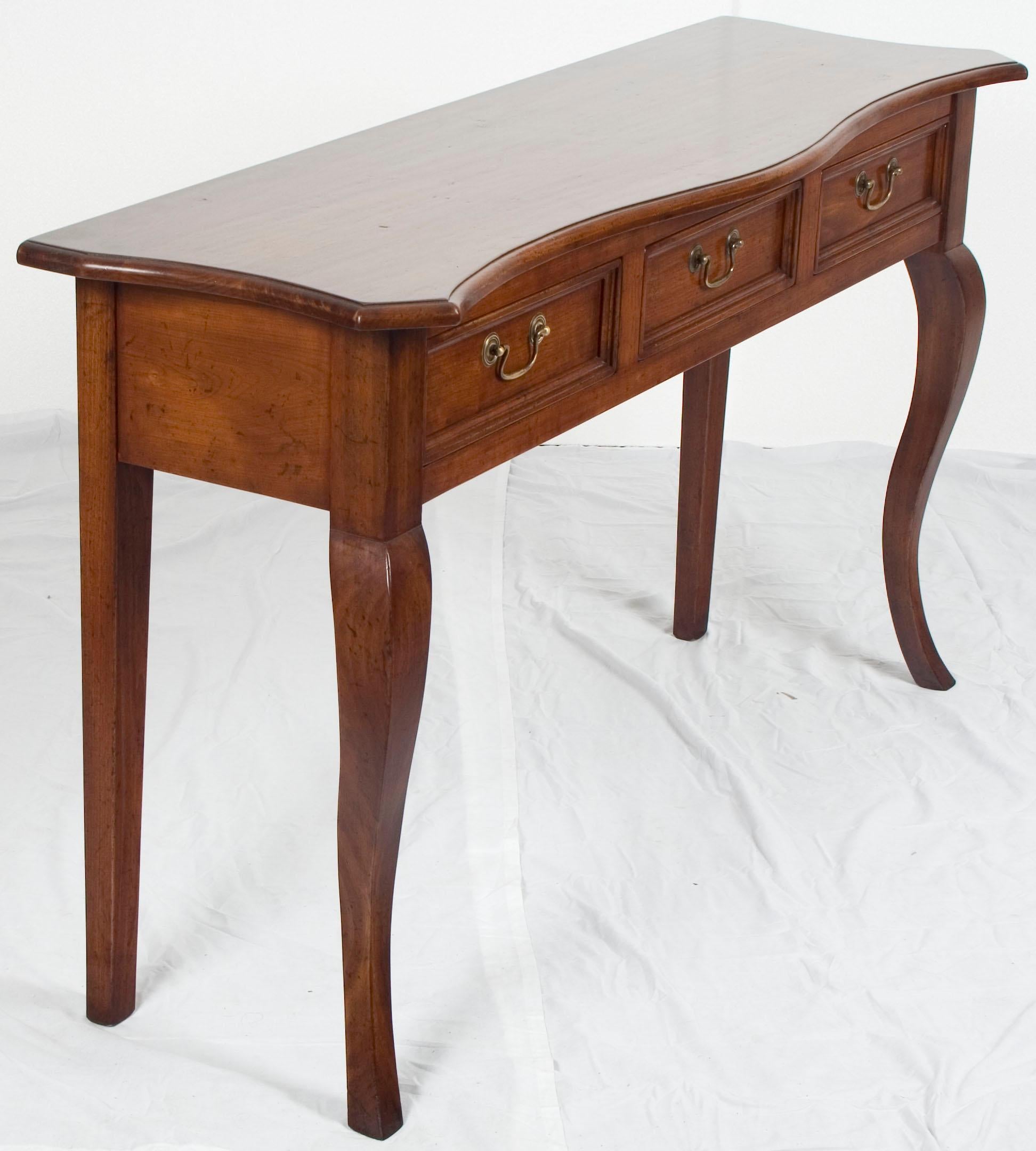 English Cherry French Leg Sideboard Sofa Table For Sale 2