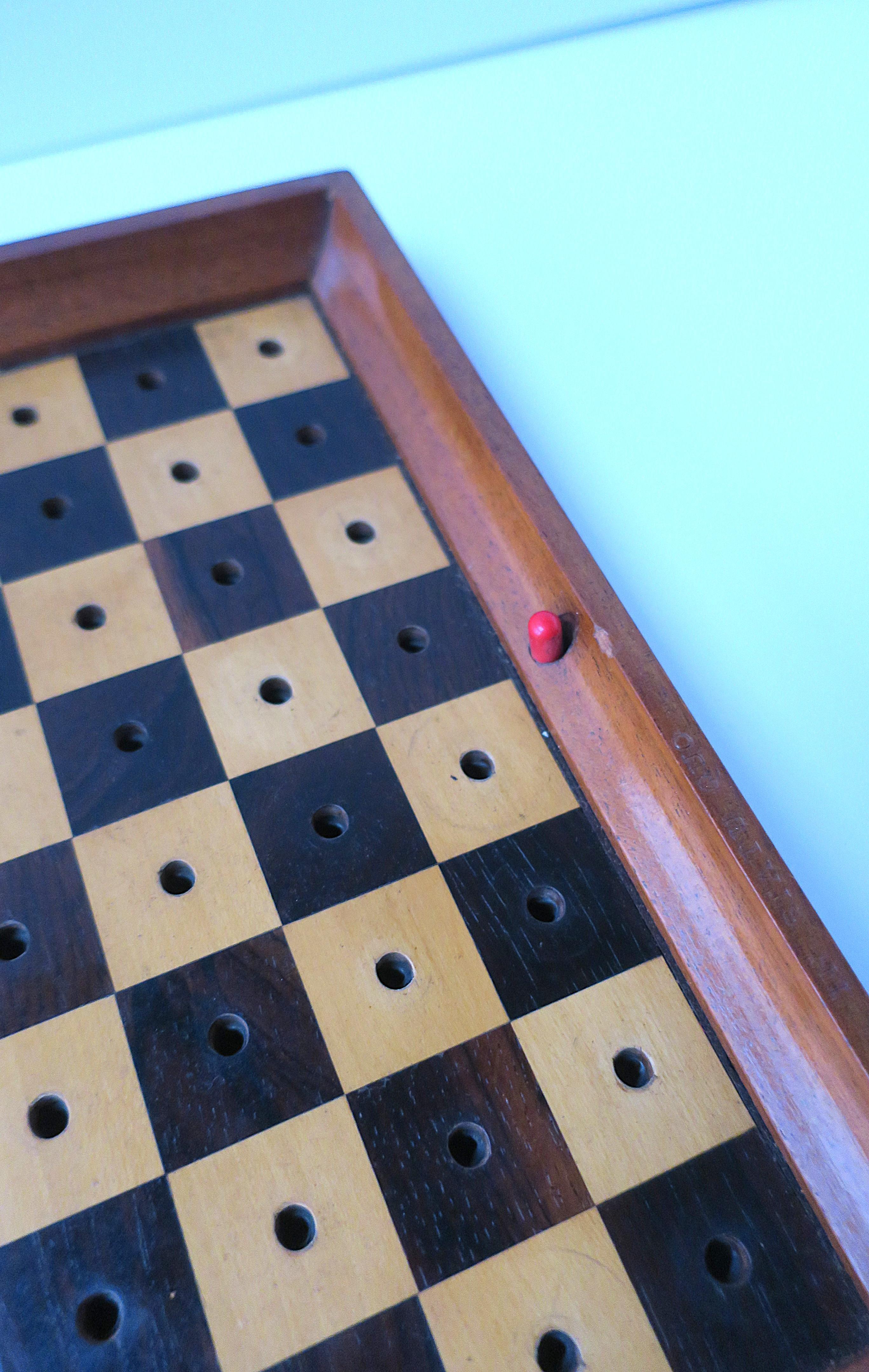 English Chess Game Set Portable, Circa Late 19th Century For Sale 8