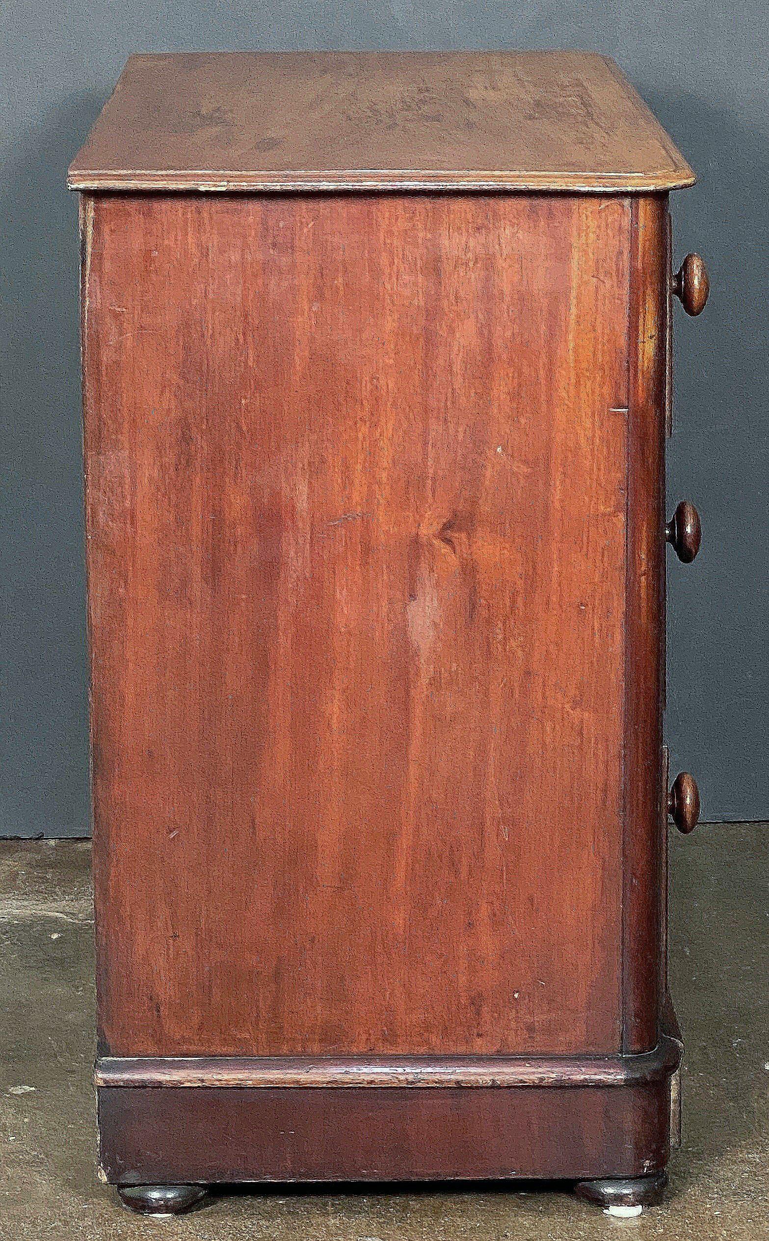 Legno Cassettiera o comò inglese in mogano di epoca edoardiana in vendita