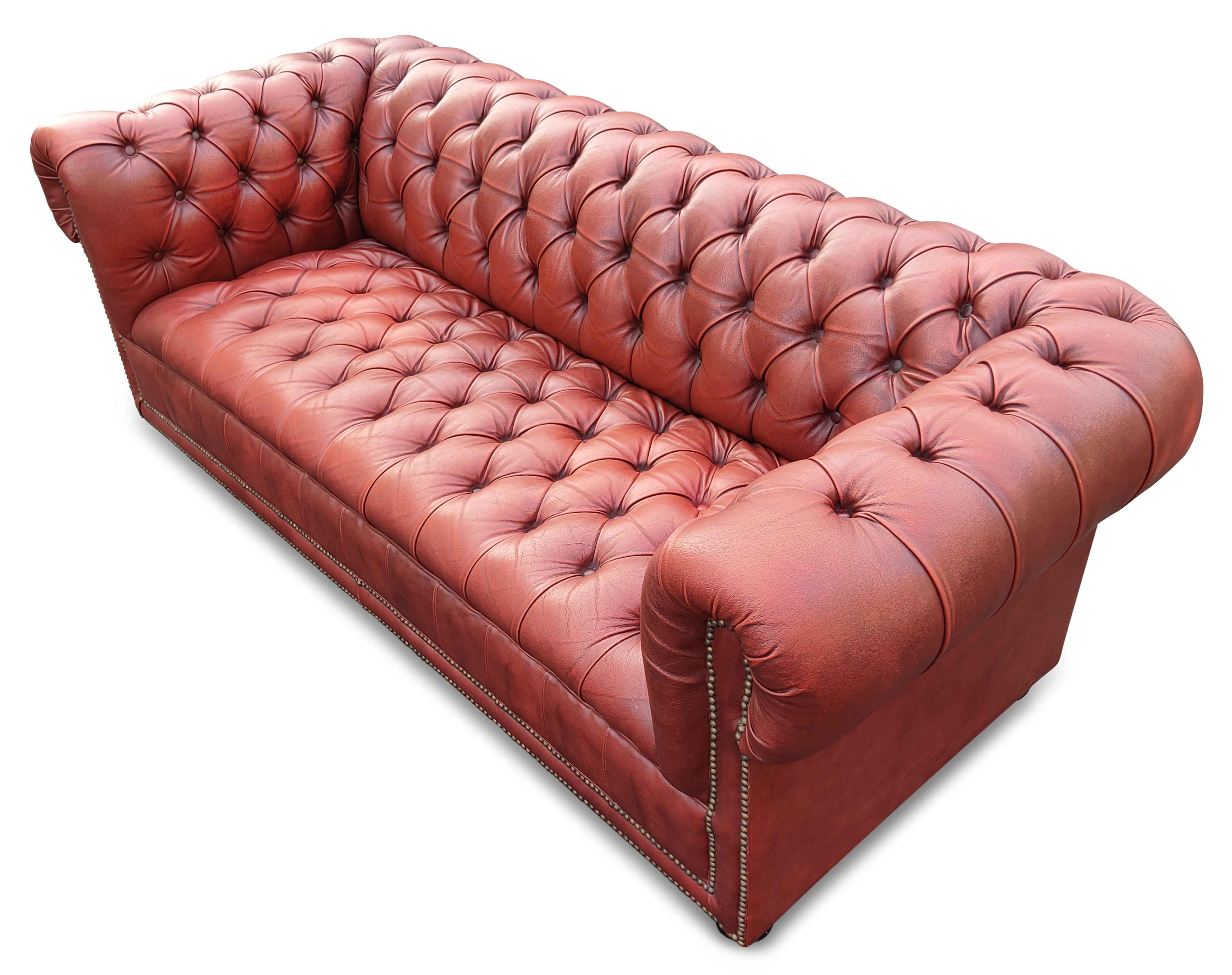 Mid-20th Century English Chesterfield Cardovian Oxblood Tufted Leather Sofa