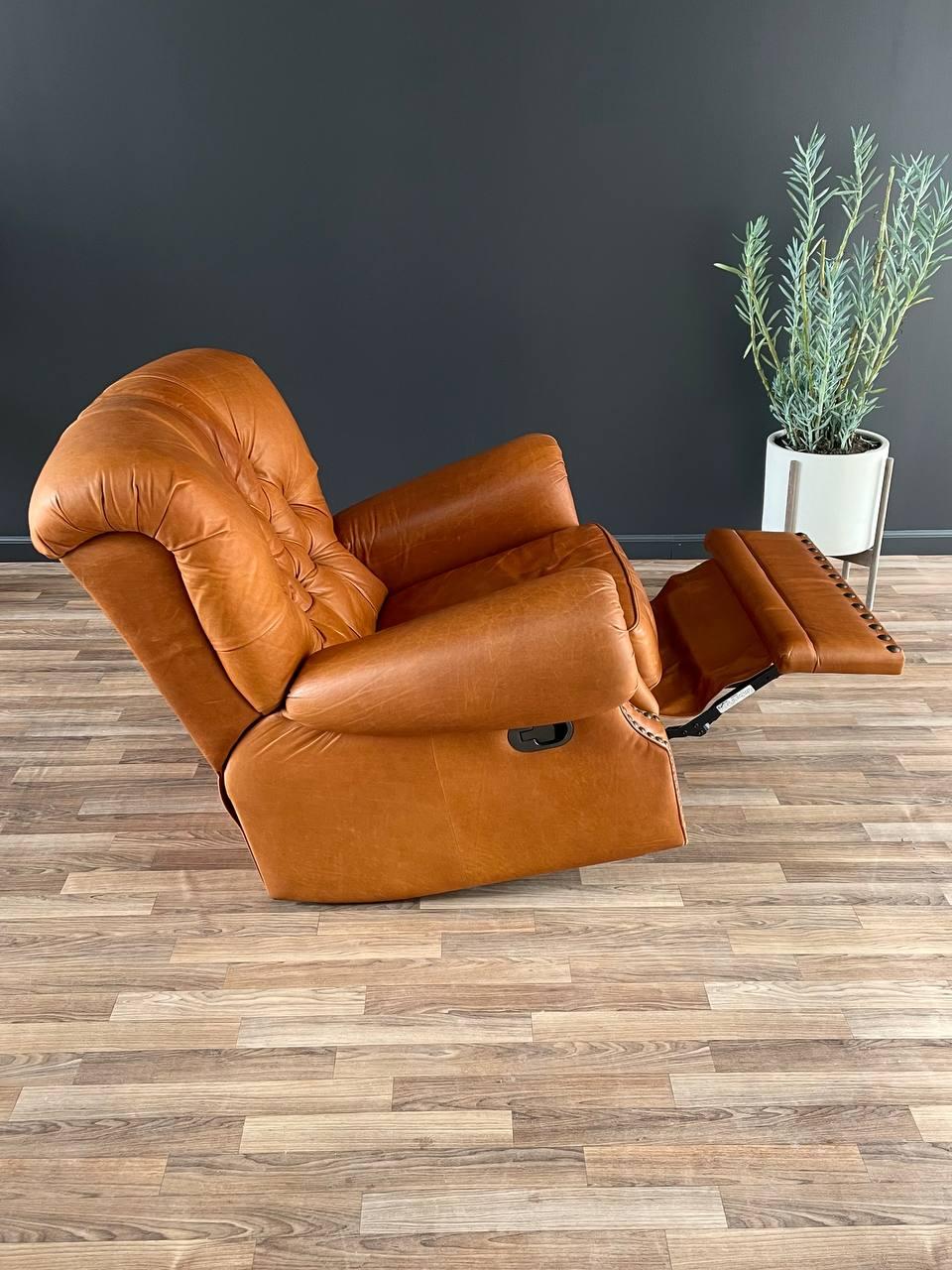 English Chesterfield Style Italian Leather Reclining Lounge Chair In Good Condition In Los Angeles, CA